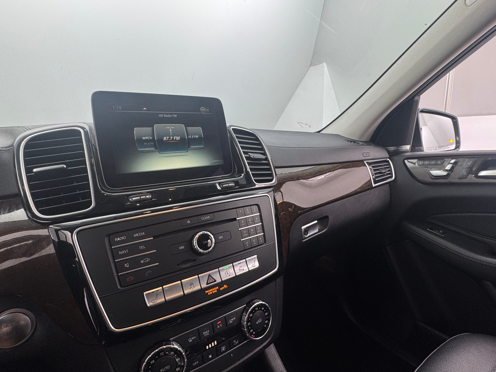 Thumbnail: 2017 Mercedes-Benz GLS - 3