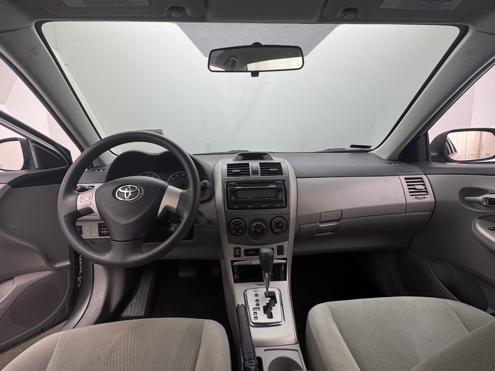 Thumbnail: 2012 Toyota Corolla - 3