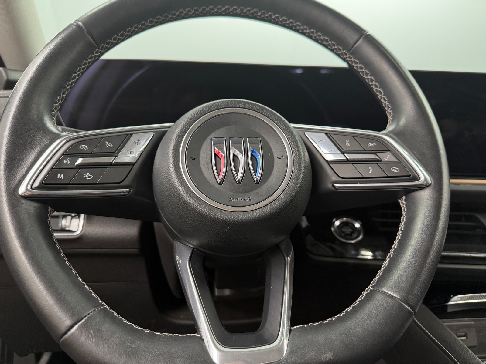 Thumbnail: 2024 Buick Envision - 4