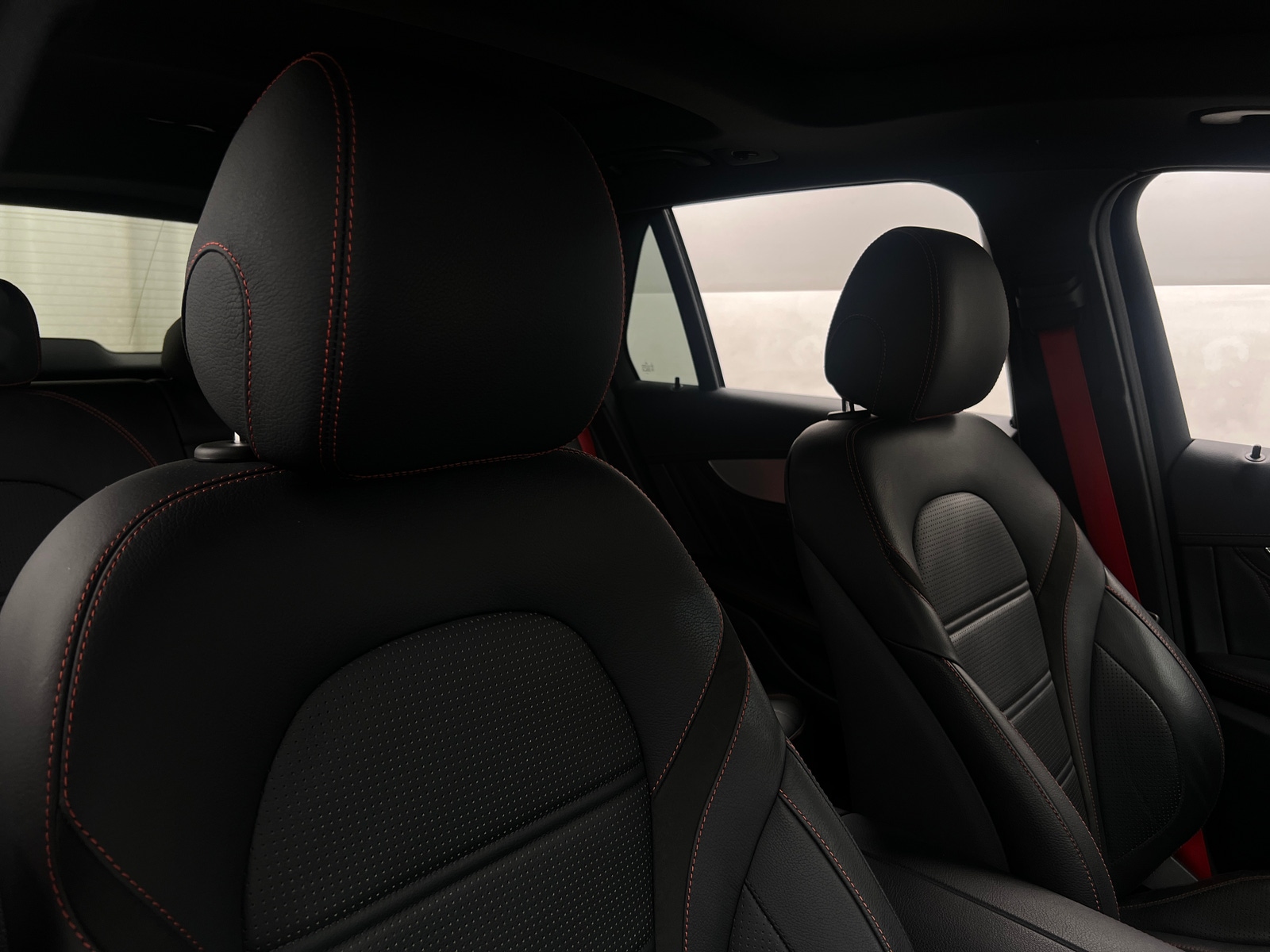 Thumbnail: 2019 Mercedes-Benz GLC - 2