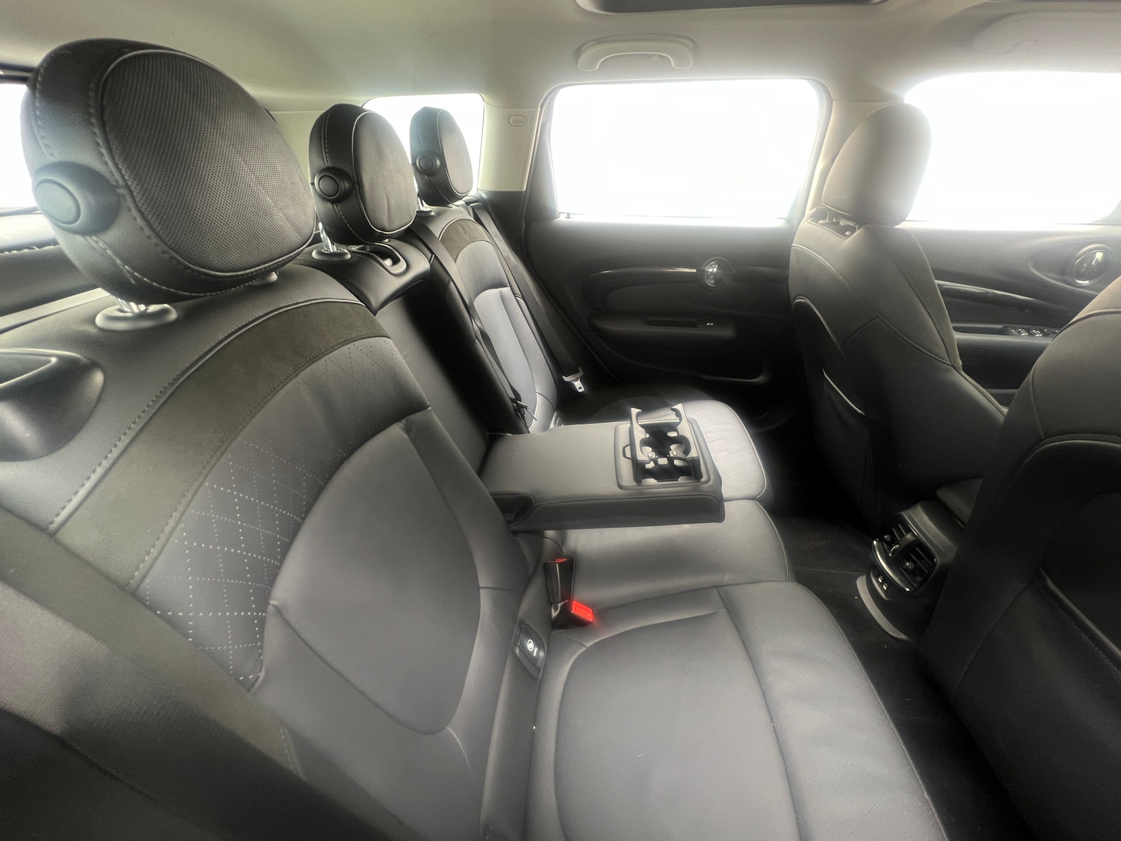 Thumbnail: 2022 MINI Cooper Clubman - 5