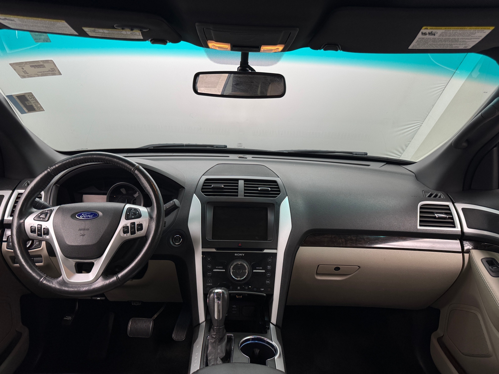 Thumbnail: 2015 Ford Explorer - 2