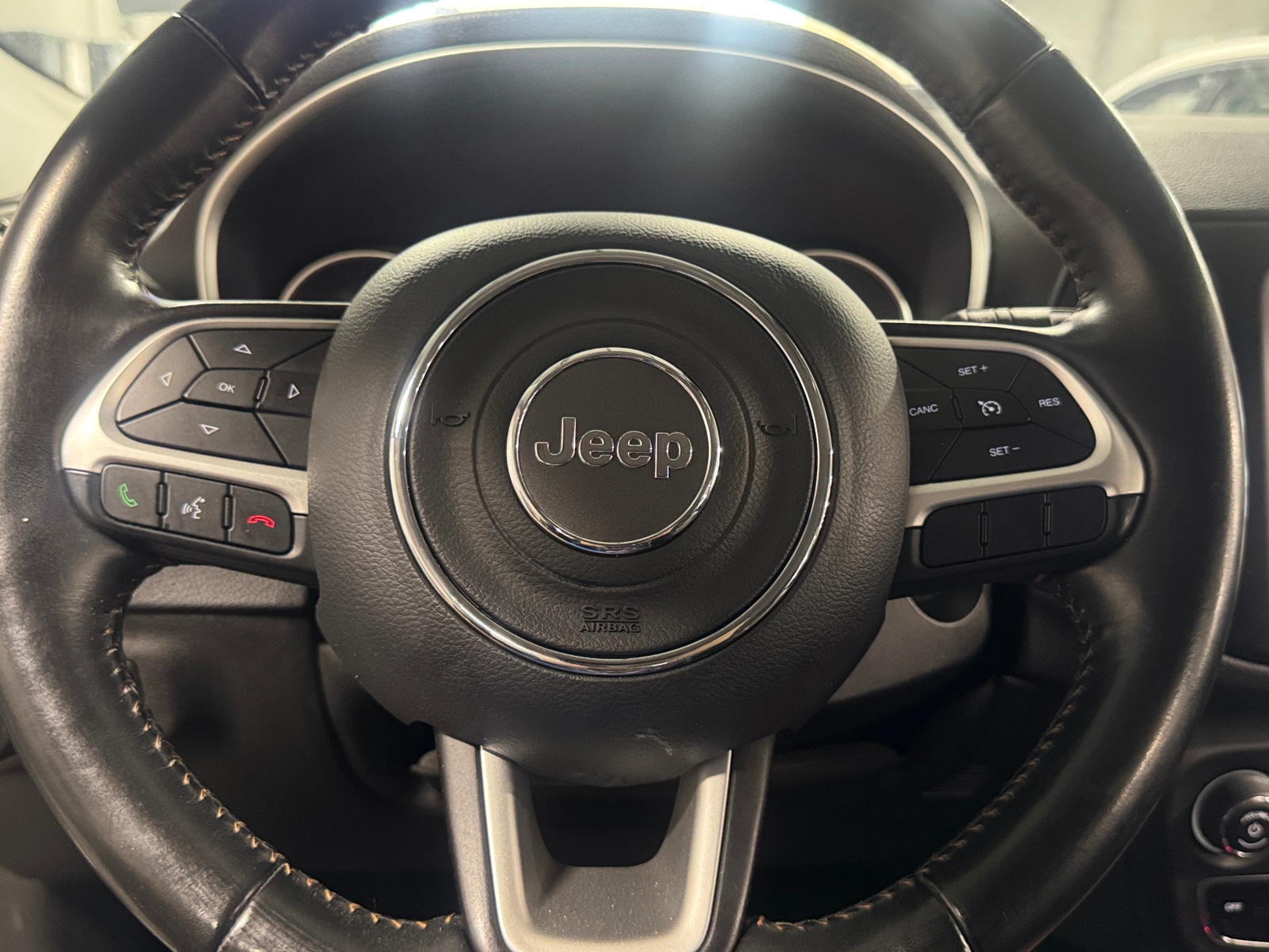Thumbnail: 2019 Jeep Compass - 4