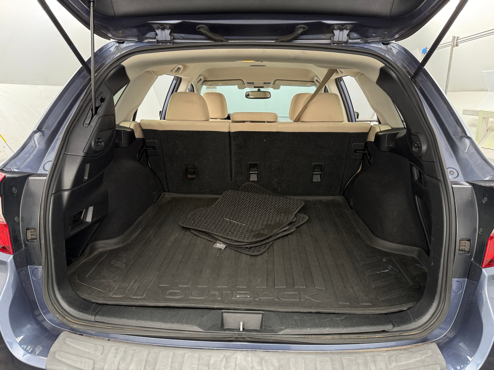 Thumbnail: 2016 Subaru Outback - 7