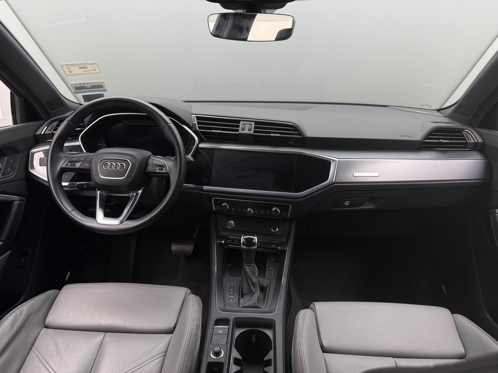 Thumbnail: 2020 Audi Q3 - 2