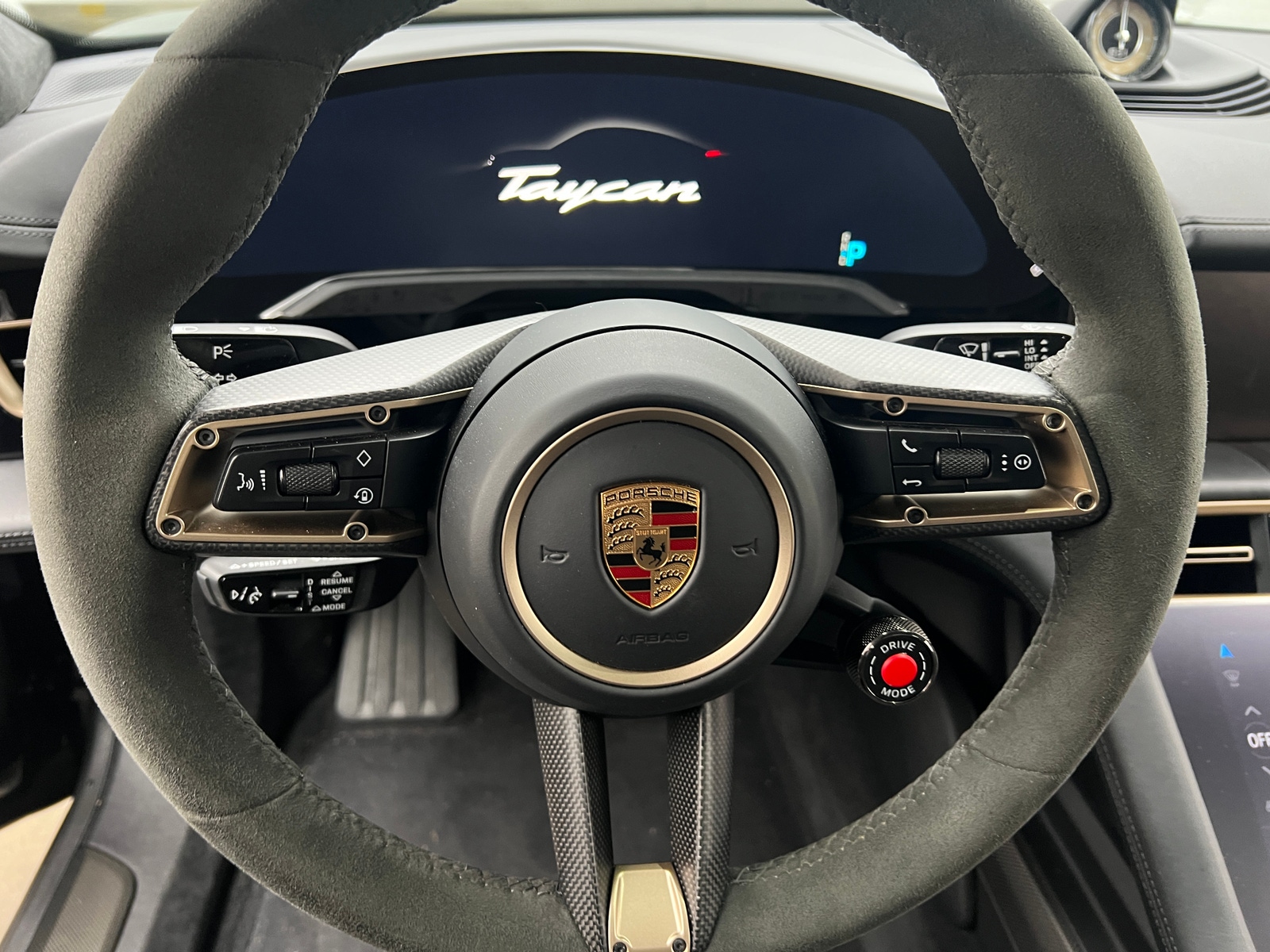 Thumbnail: 2020 Porsche Taycan - 5