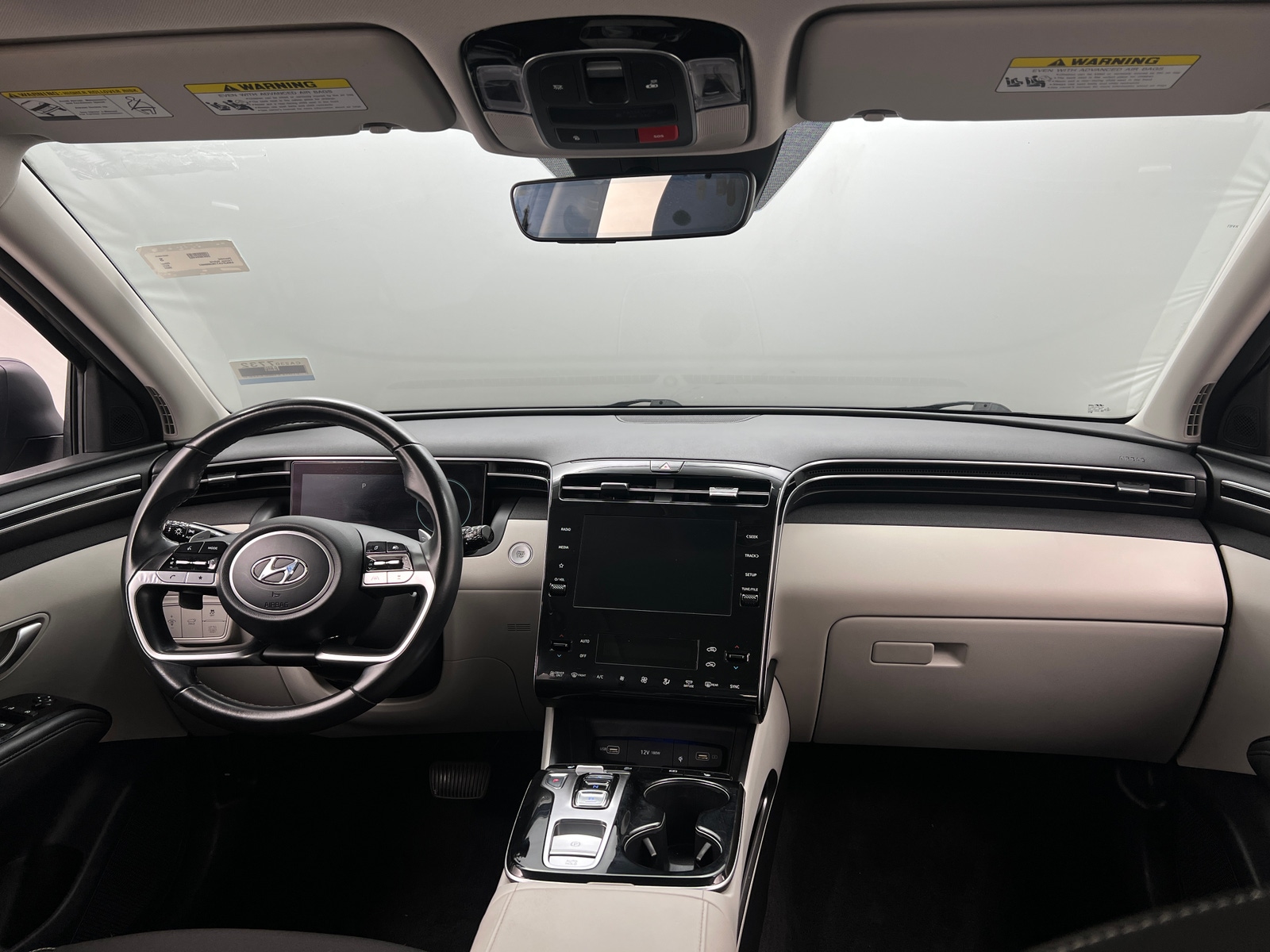 Thumbnail: 2022 Hyundai Tucson - 3