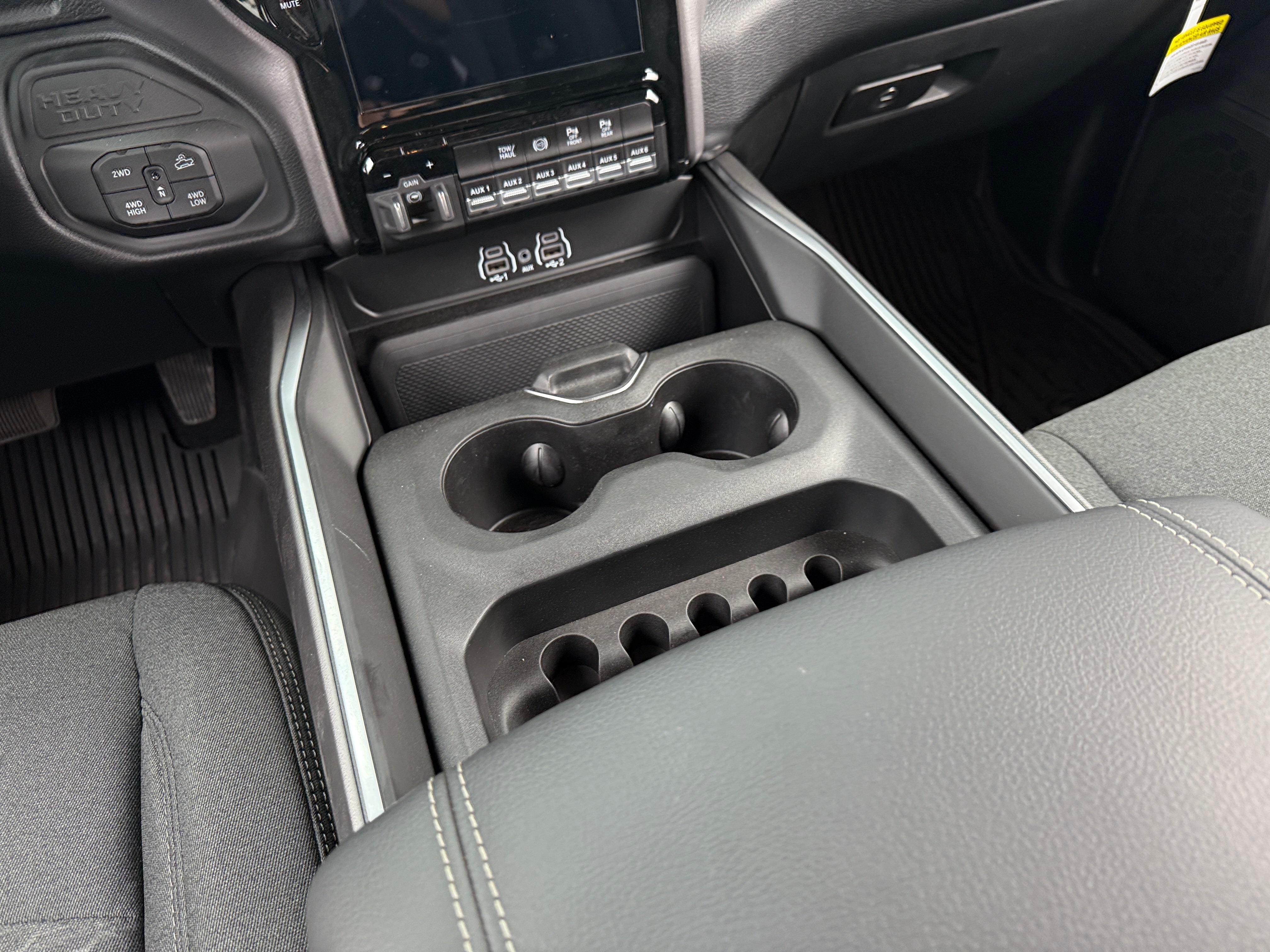 2026 RAM 2500 Big Horn - Photo 8