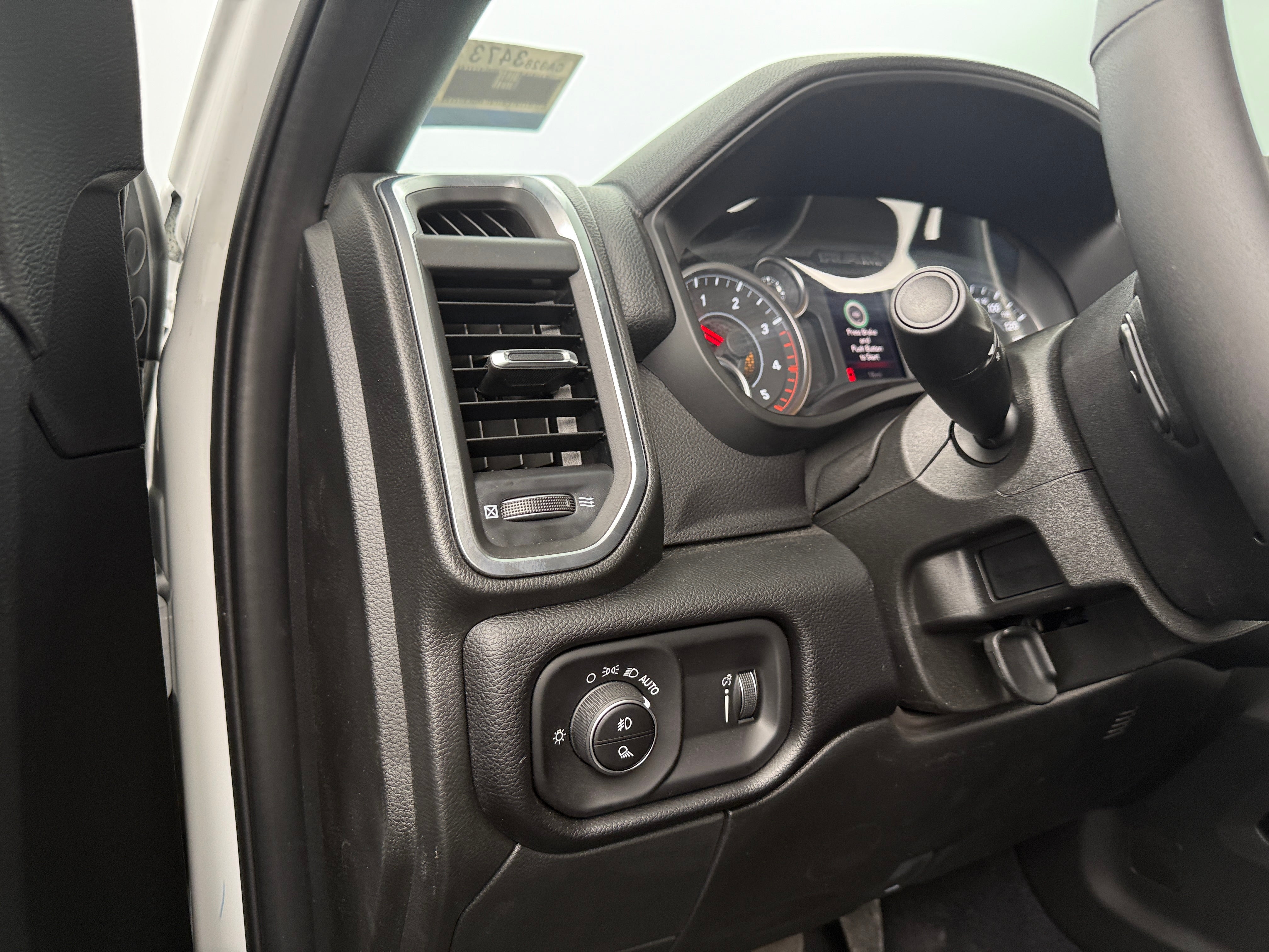 2026 RAM 2500 Big Horn - Photo 2