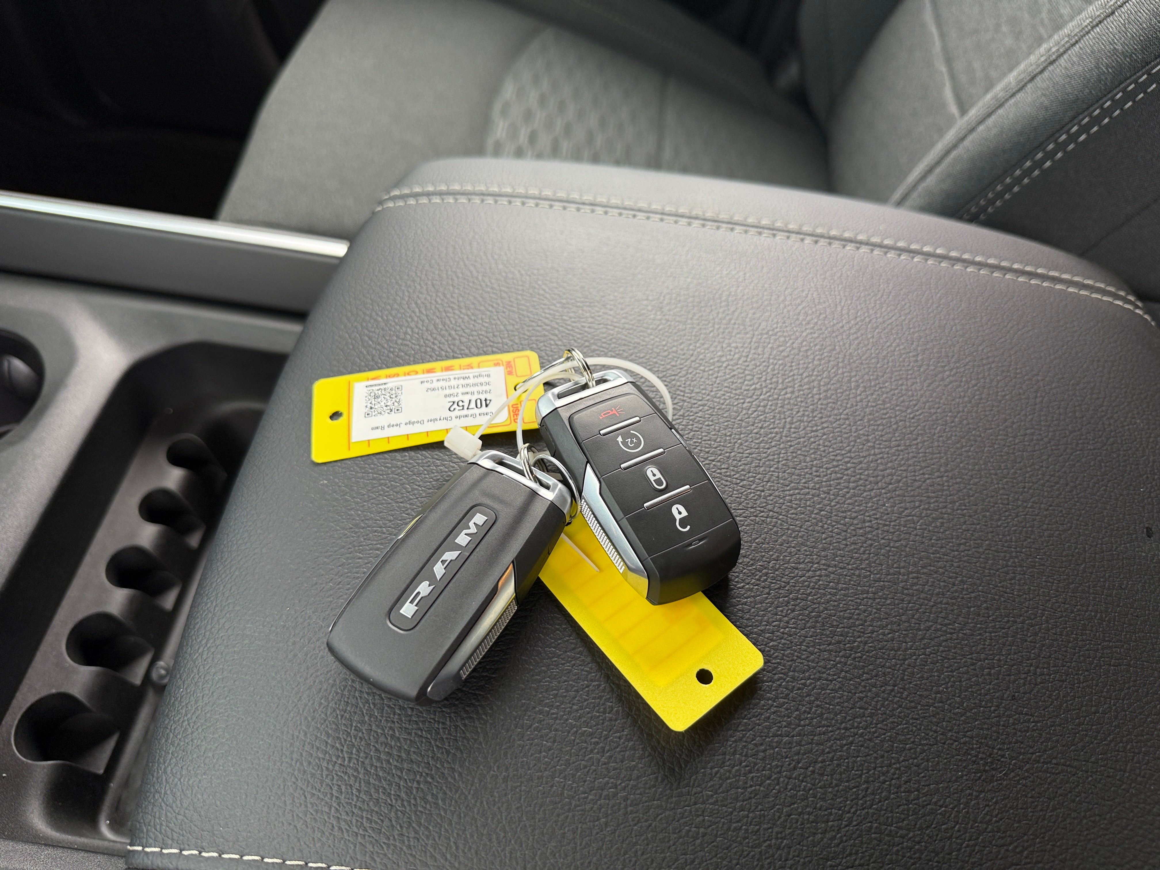 2026 RAM 2500 Big Horn - Photo 4