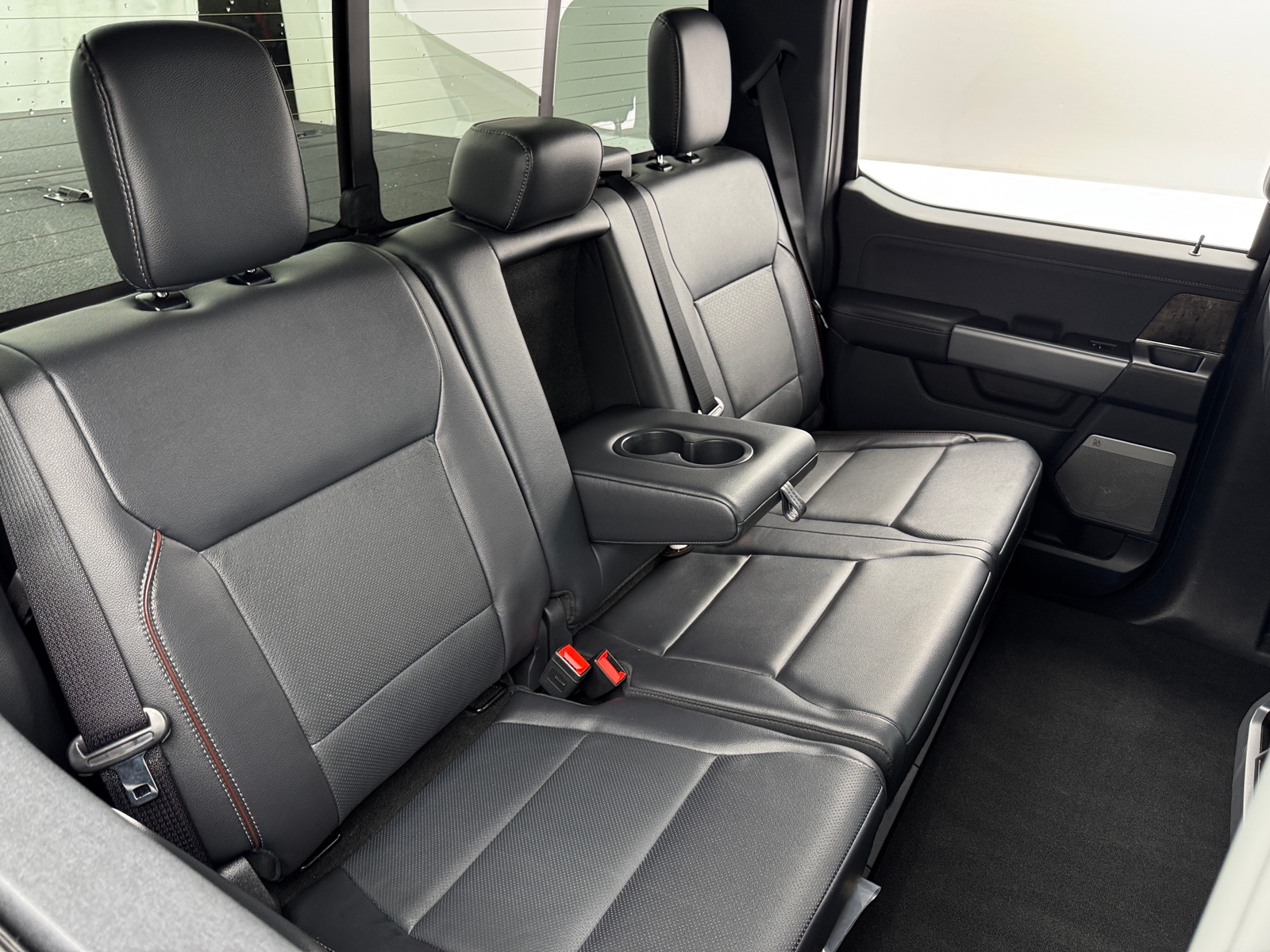 Thumbnail: 2024 Ford Econoline - 5