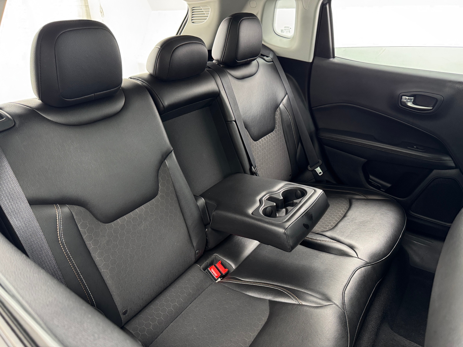 Thumbnail: 2018 Jeep Compass - 6