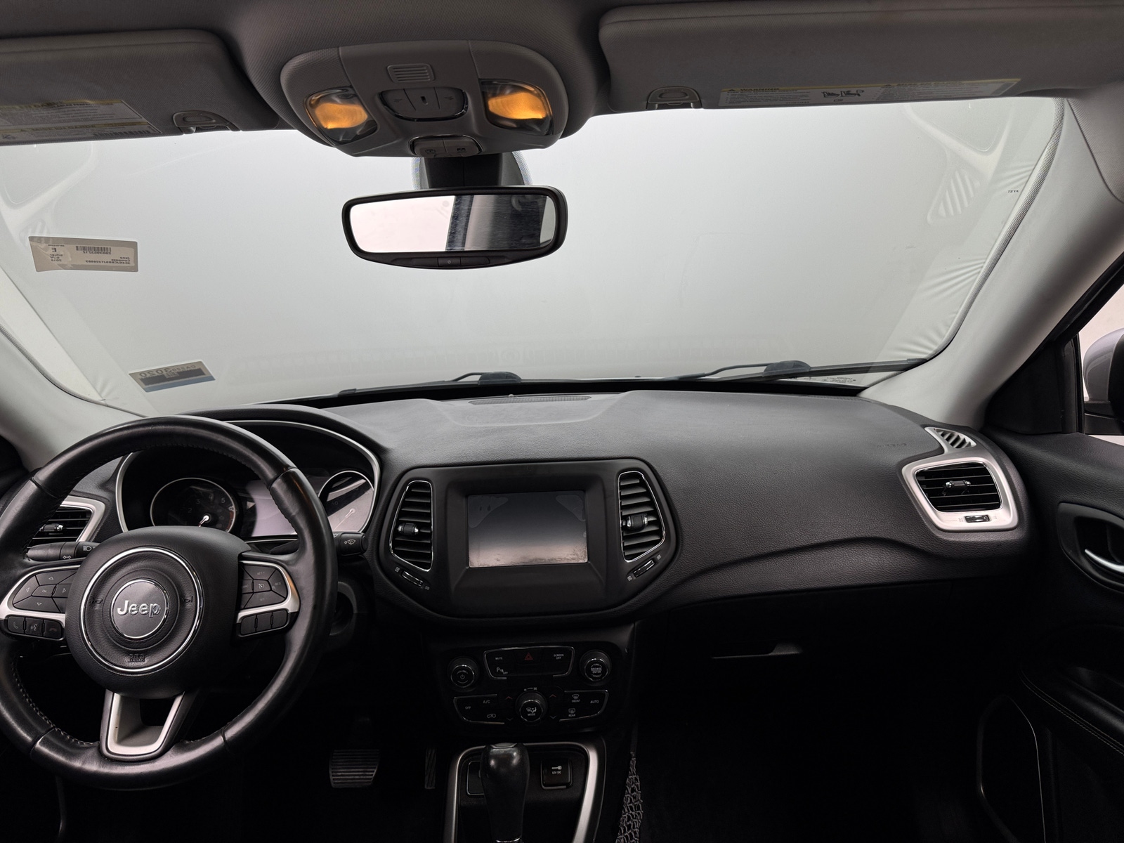 Thumbnail: 2018 Jeep Compass - 3