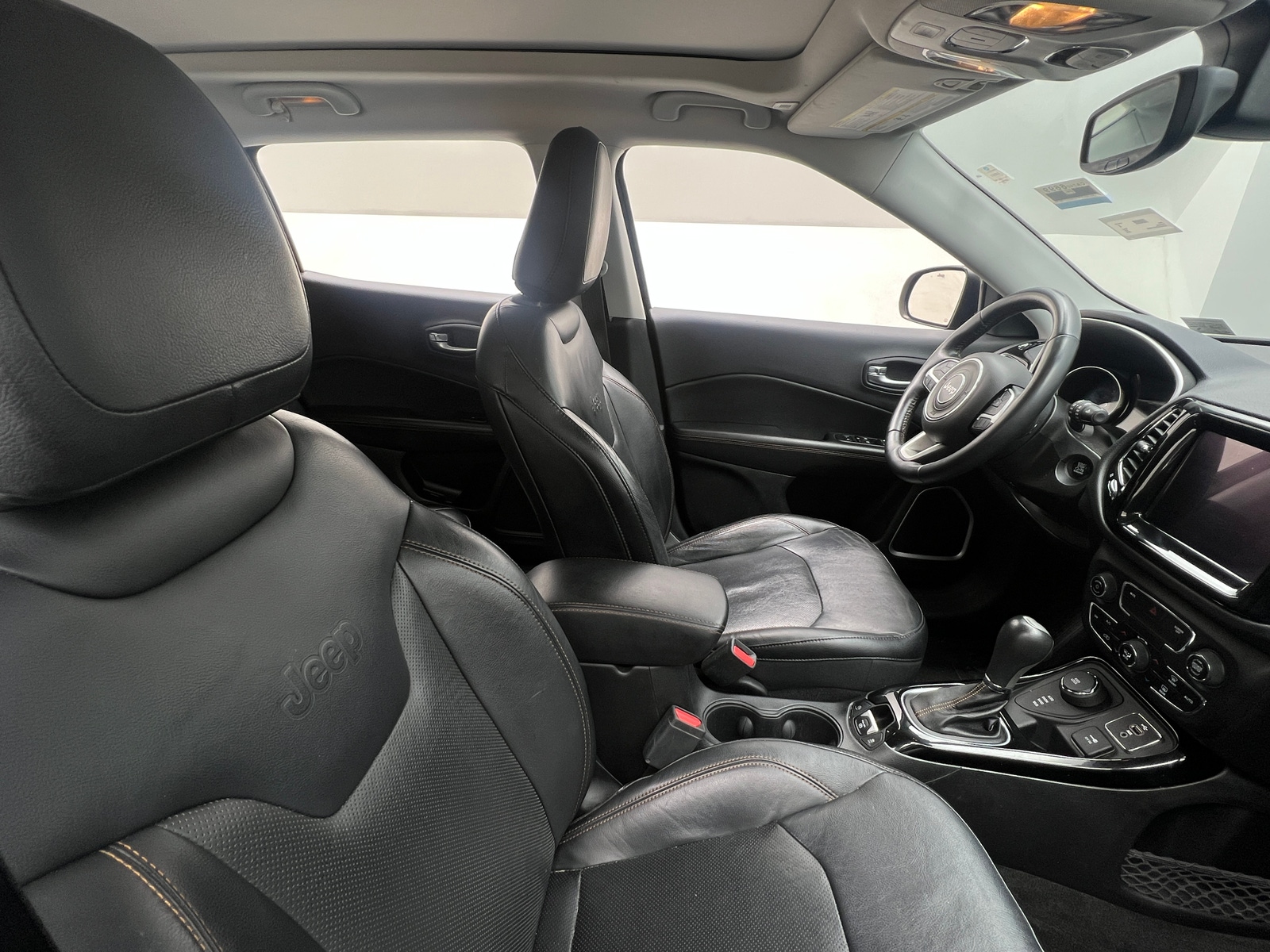 Thumbnail: 2018 Jeep Compass - 2