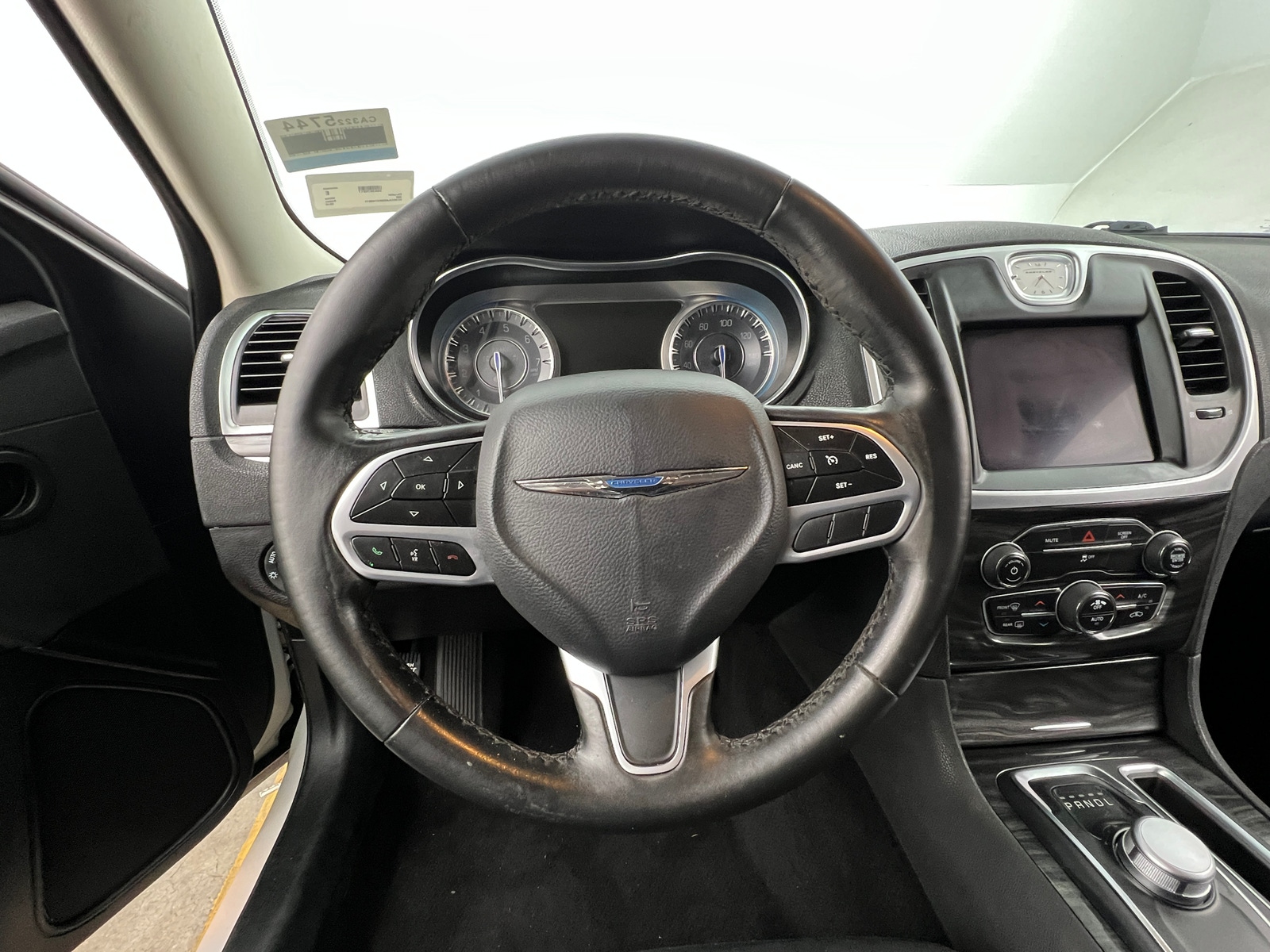 Thumbnail: 2019 Chrysler 300 - 5
