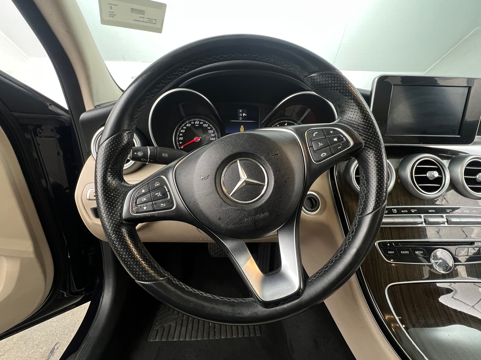 Thumbnail: 2016 Mercedes-Benz C-Class - 4