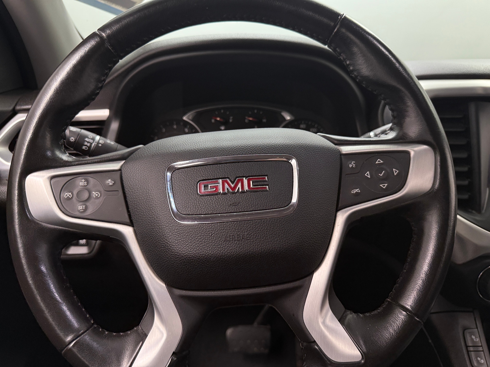 Thumbnail: 2019 GMC Acadia - 4