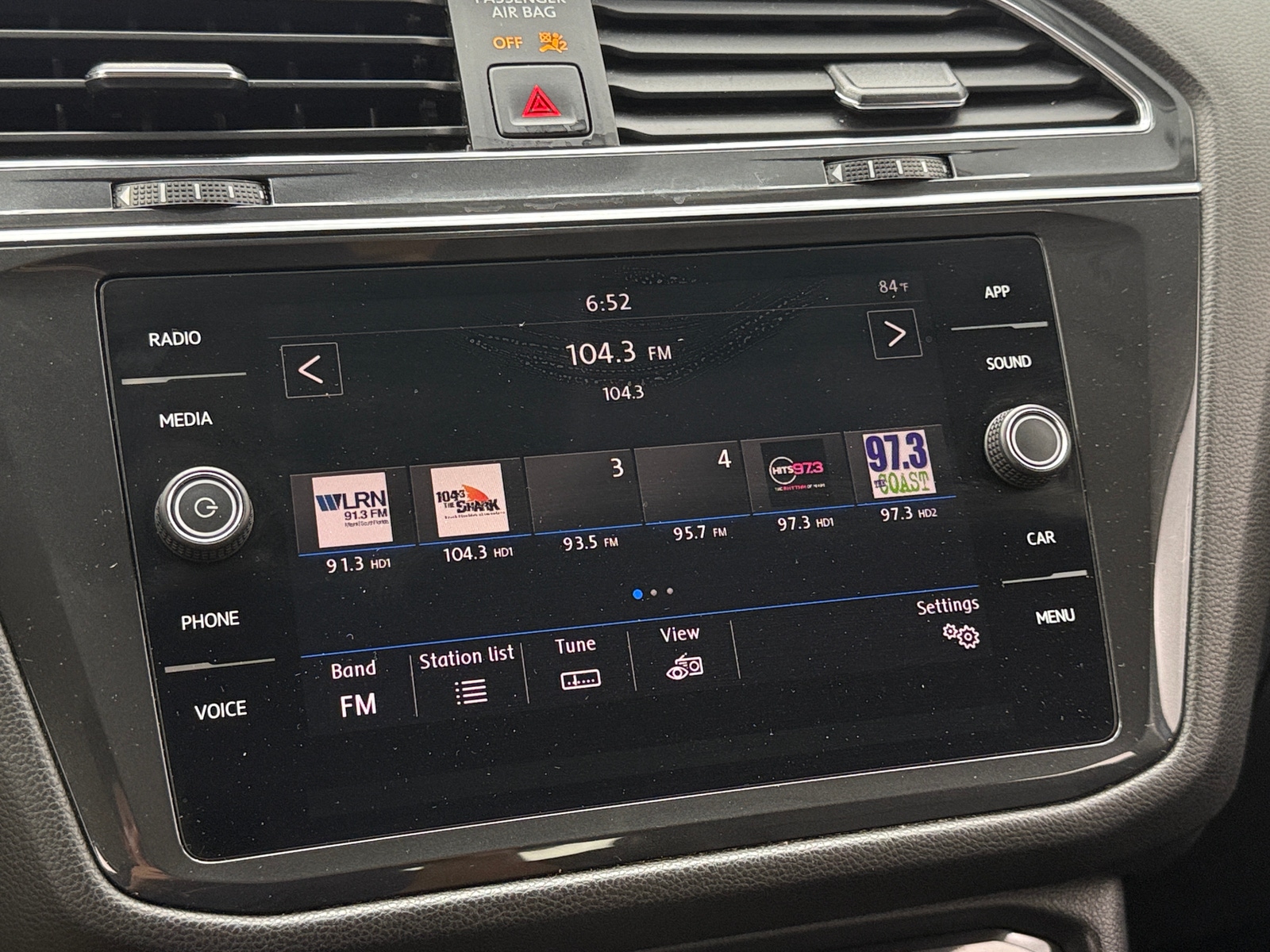 Thumbnail: 2019 Volkswagen Tiguan - 3