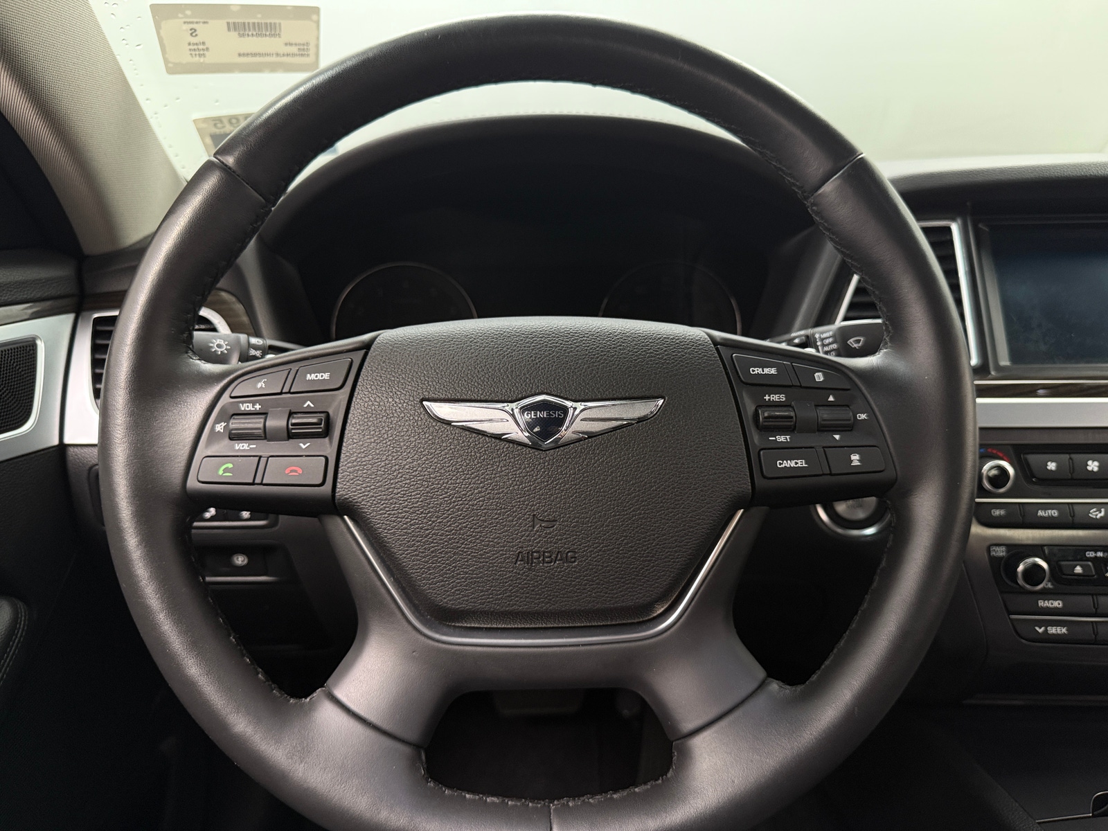 Thumbnail: 2017 Genesis G80 - 4