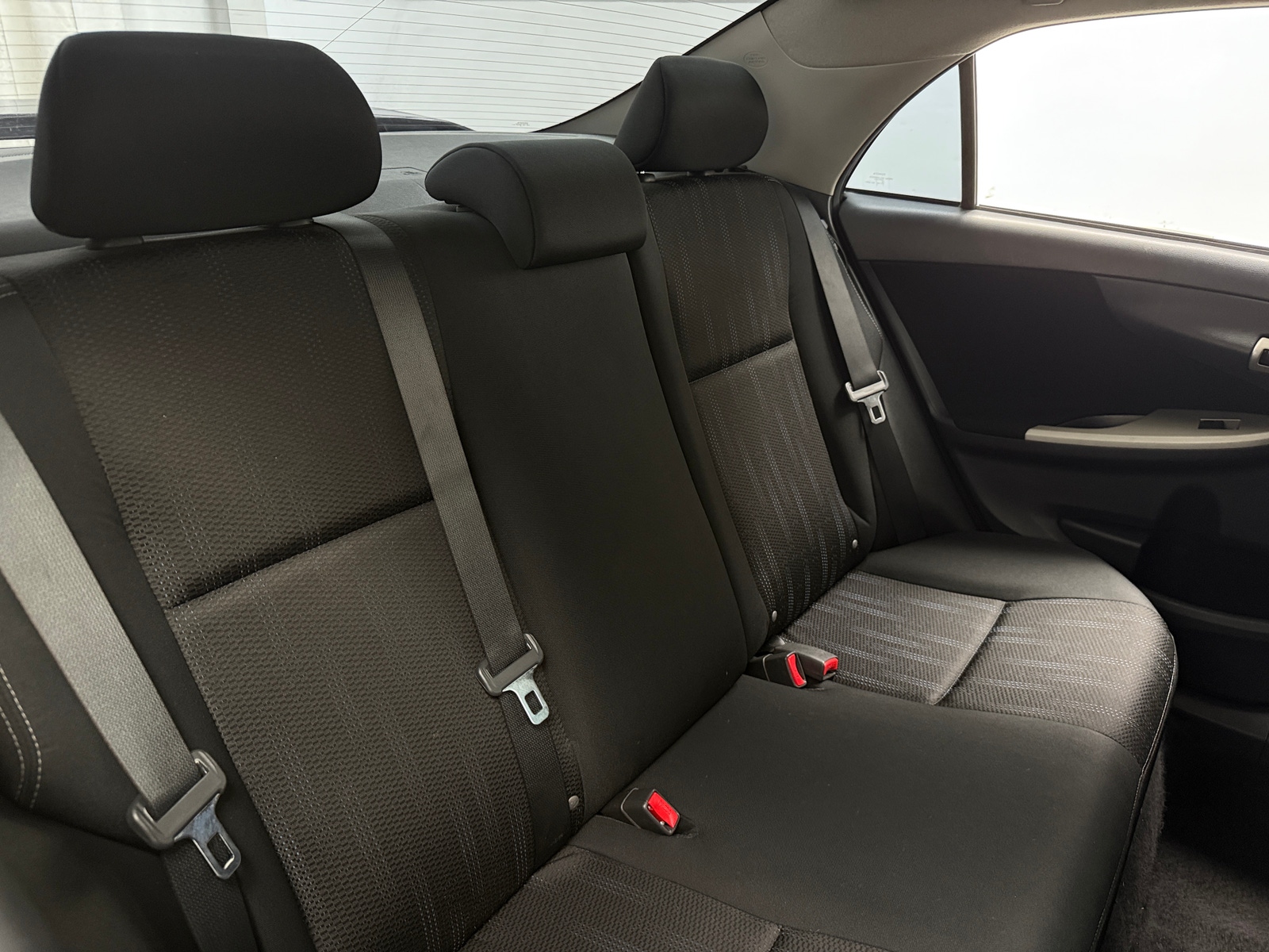 Thumbnail: 2012 Toyota Corolla - 6