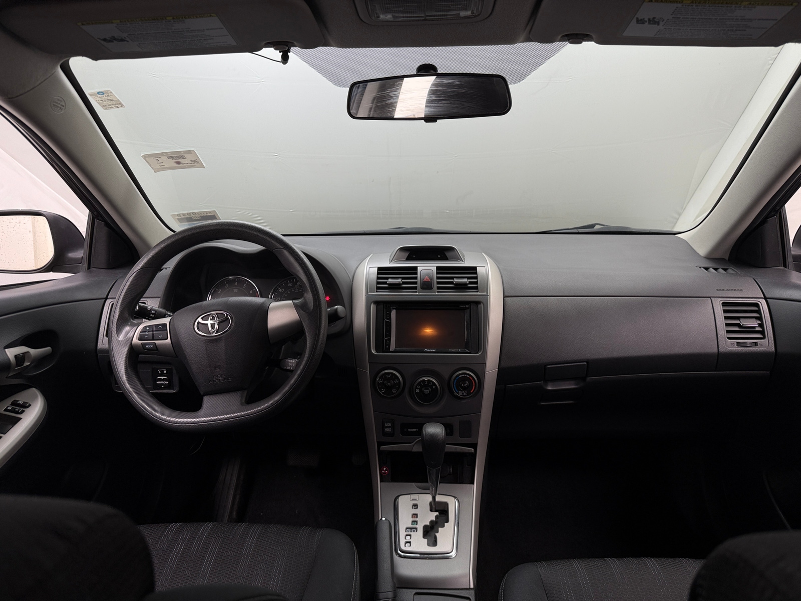 Thumbnail: 2012 Toyota Corolla - 3