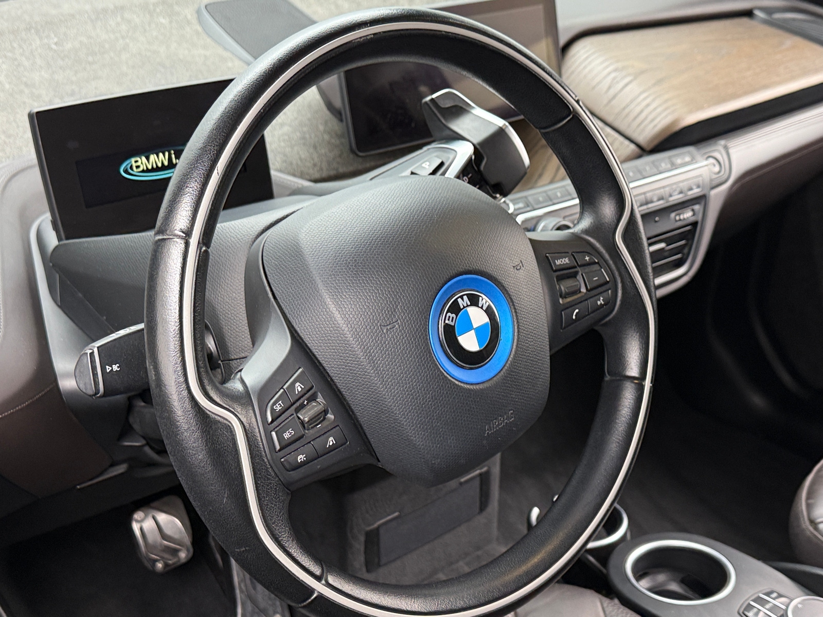 Thumbnail: 2018 BMW i3 - 4