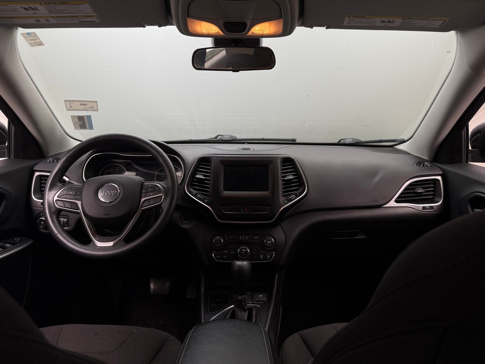 Thumbnail: 2019 Jeep Cherokee - 3