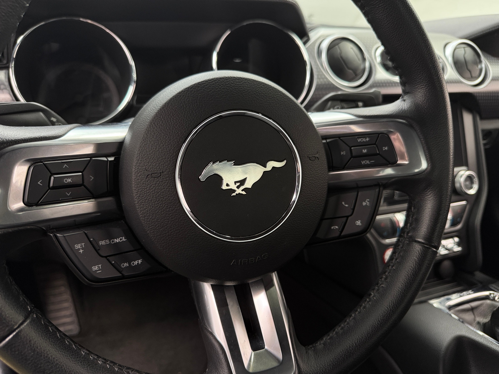 Thumbnail: 2016 Ford Mustang - 3