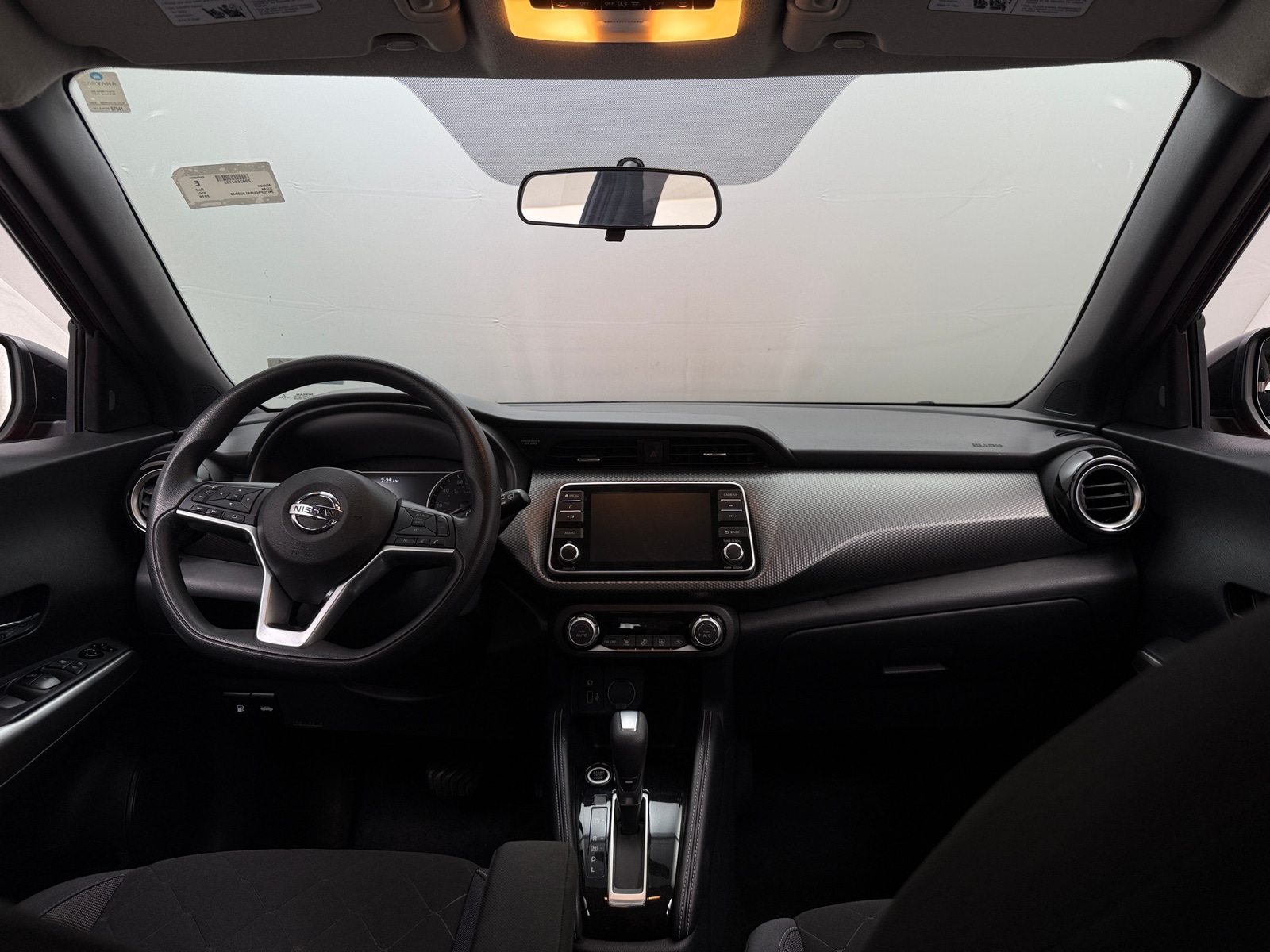Thumbnail: 2019 Nissan Kicks - 3