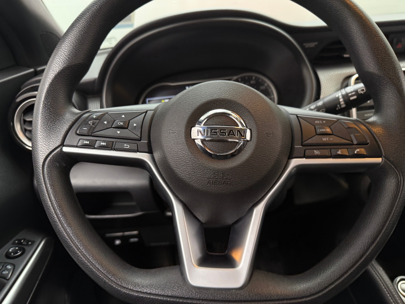 Thumbnail: 2019 Nissan Kicks - 5