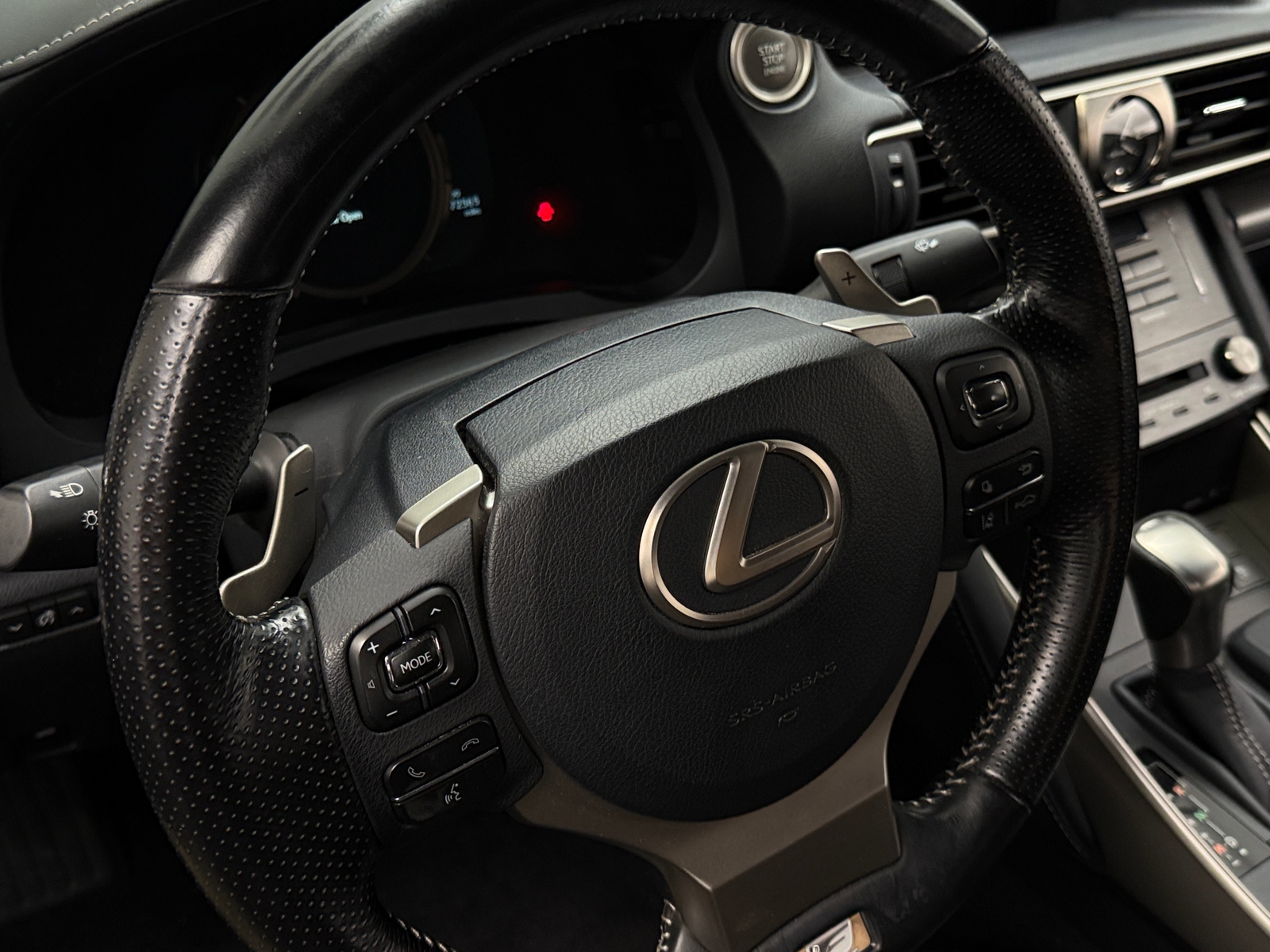 Thumbnail: 2017 Lexus IS - 4