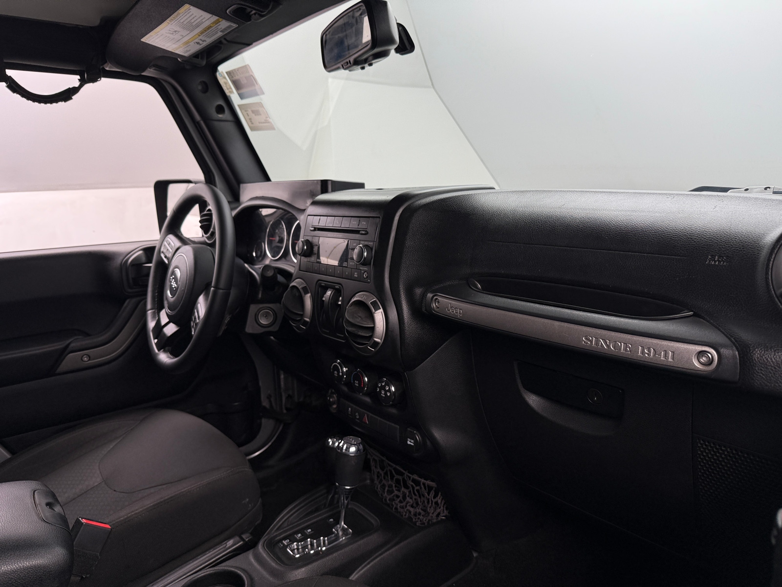 Thumbnail: 2016 Jeep Wrangler - 3