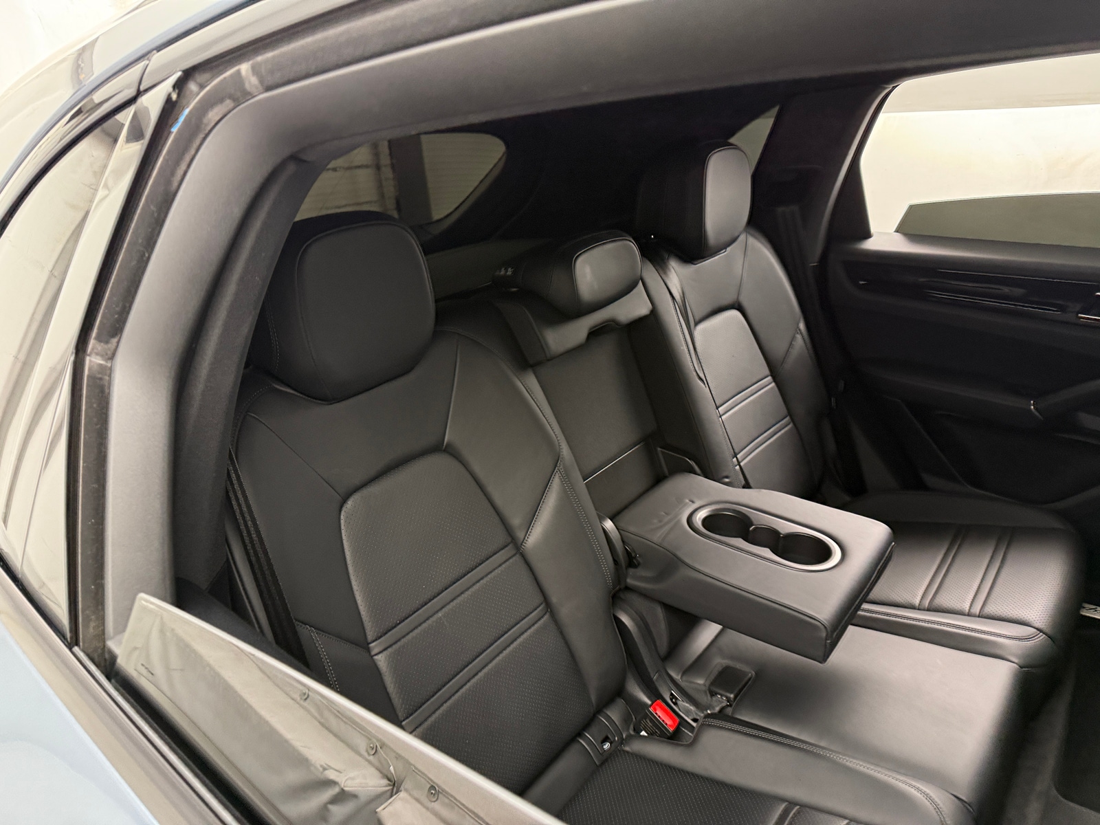 Thumbnail: 2019 Porsche Cayenne - 5