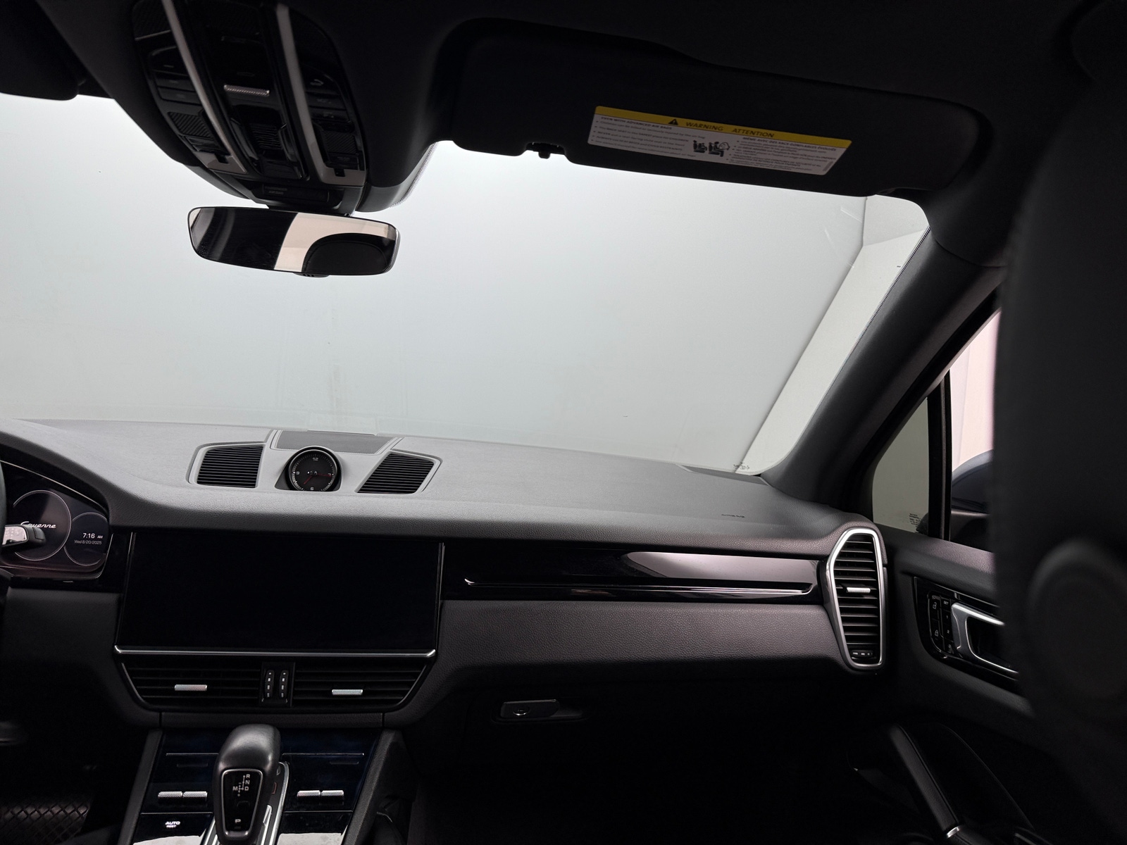 Thumbnail: 2019 Porsche Cayenne - 2