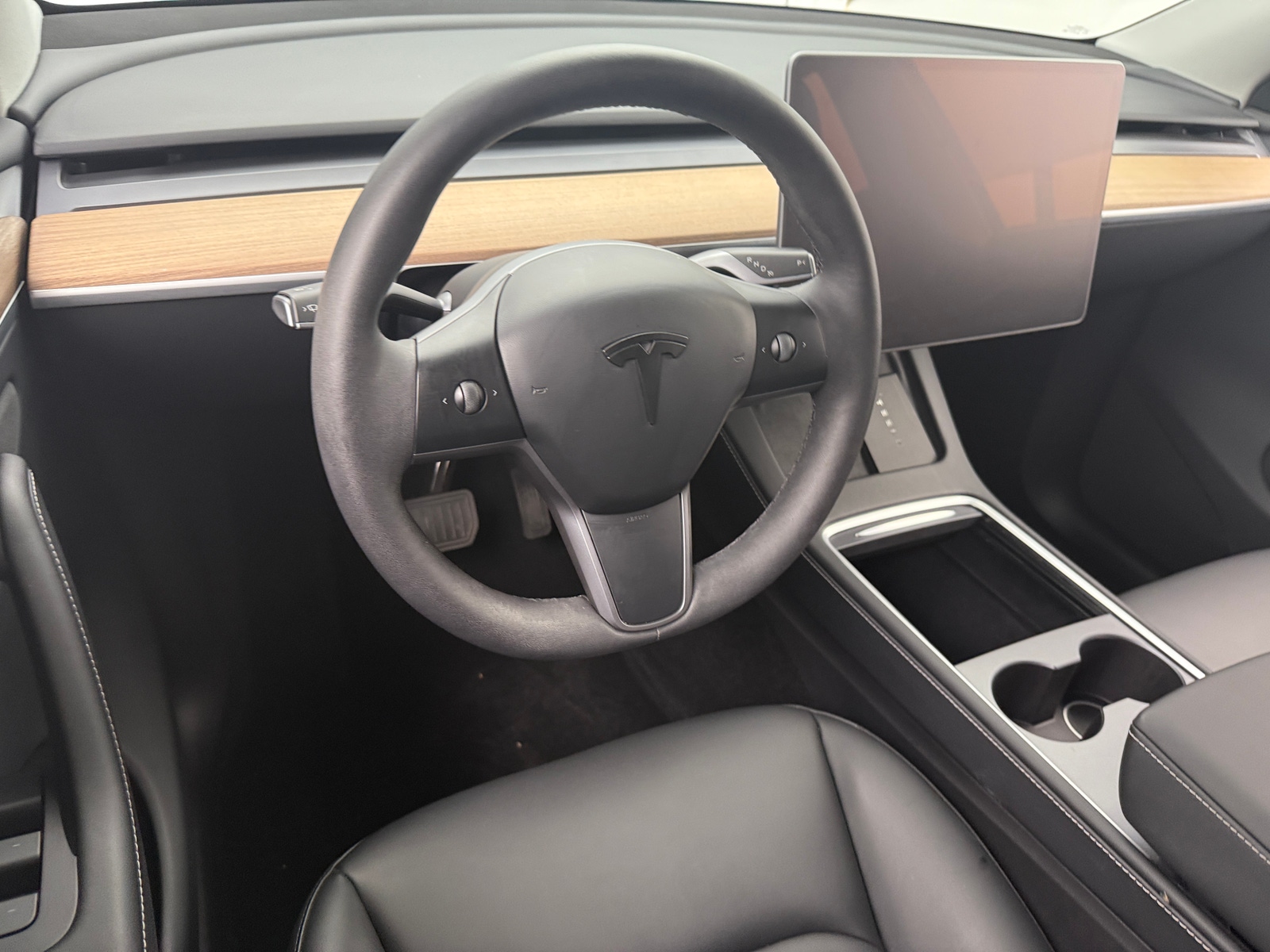 Thumbnail: 2023 Tesla Model Y - 4