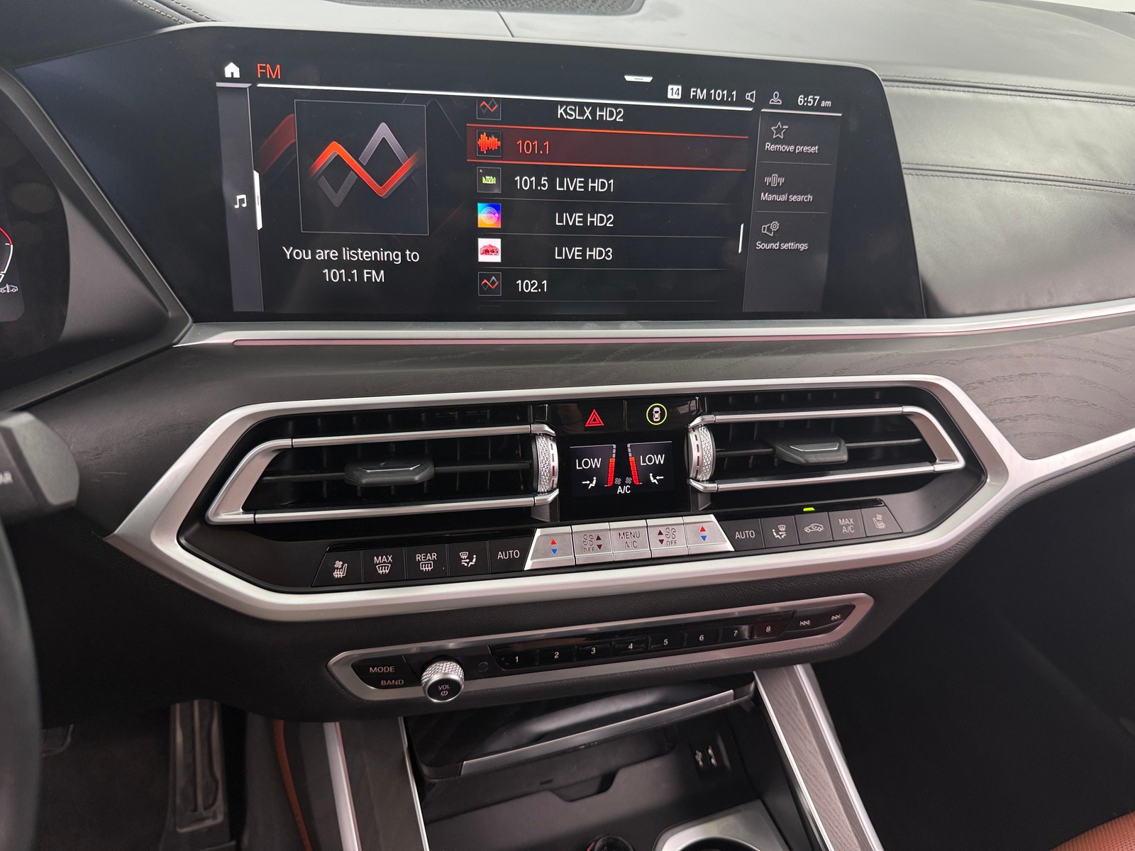 Thumbnail: 2021 BMW X7 - 3