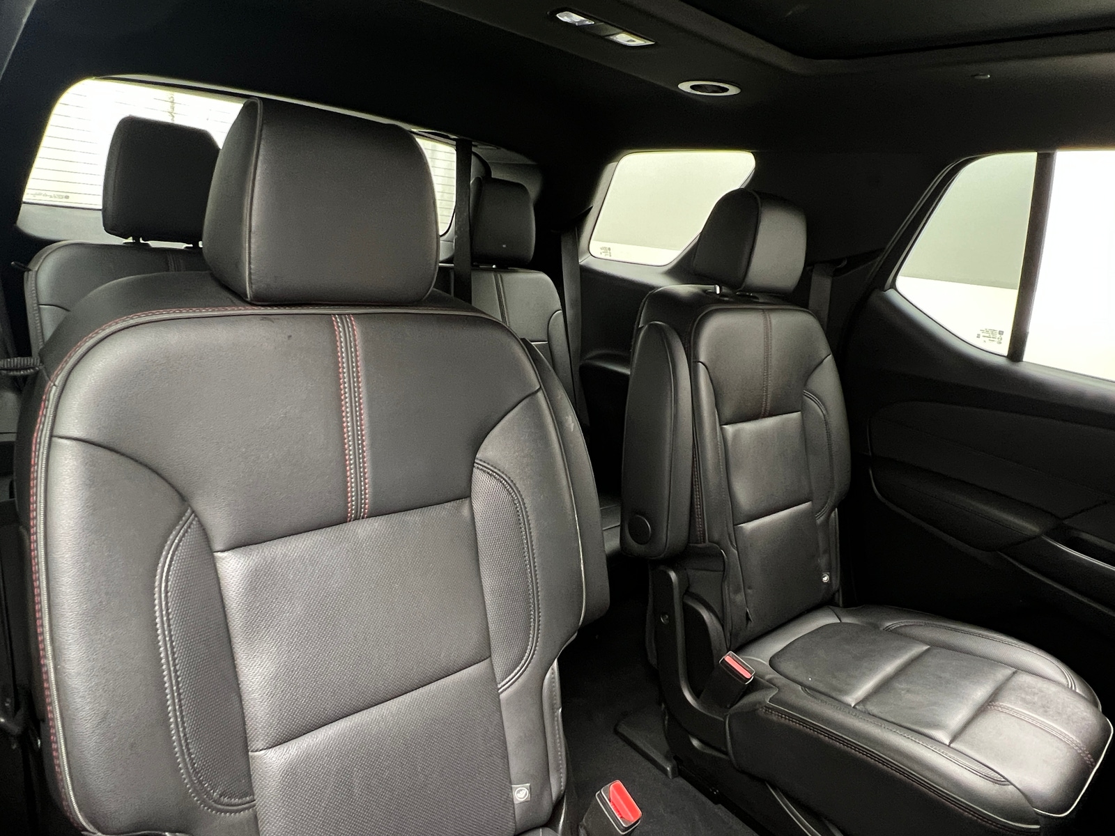 Thumbnail: 2022 Chevrolet Traverse - 6