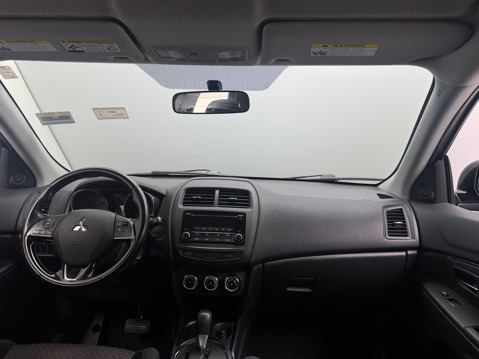 Thumbnail: 2017 Mitsubishi Outlander Sport - 3