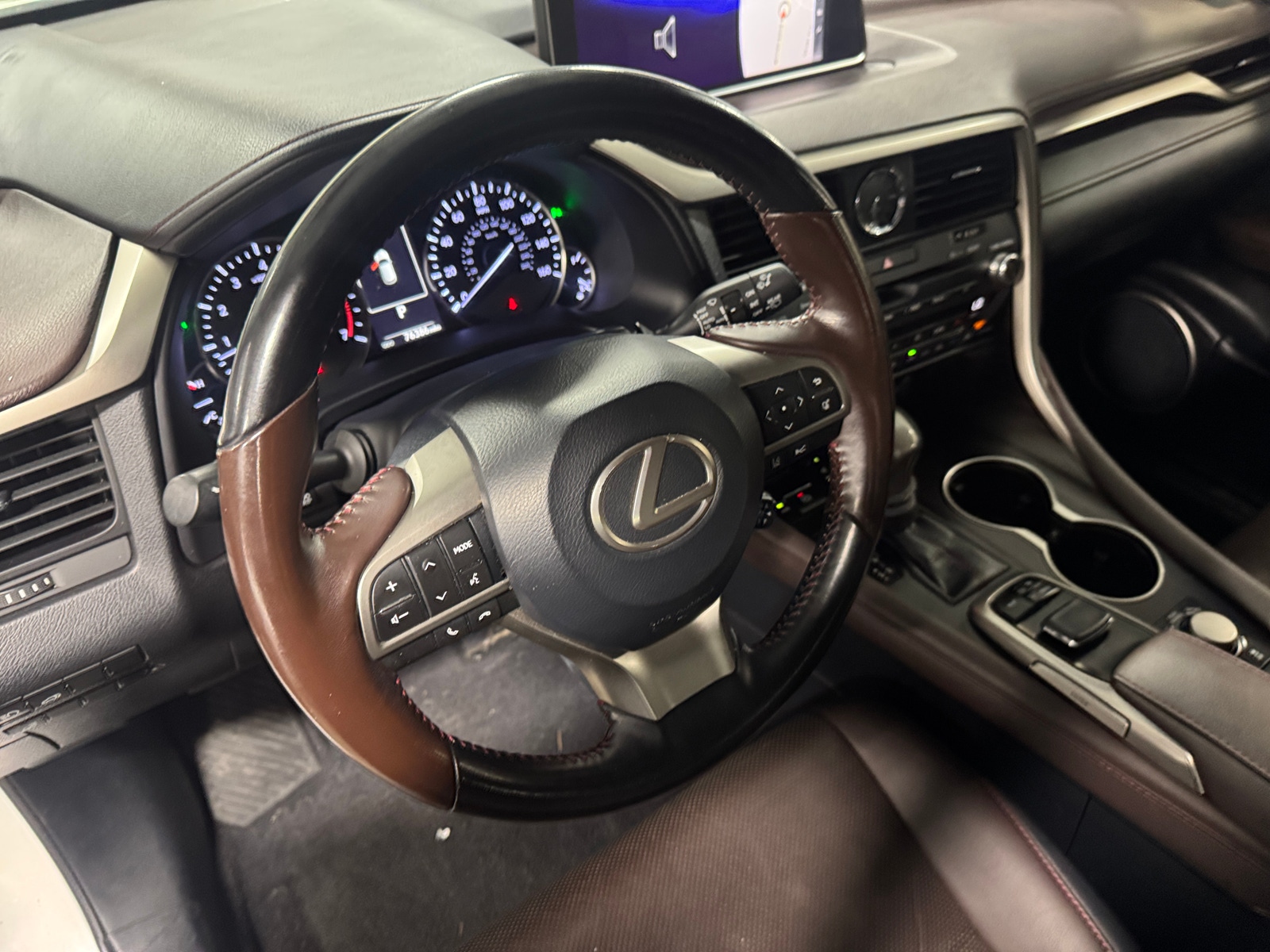 Thumbnail: 2017 Lexus RX - 4