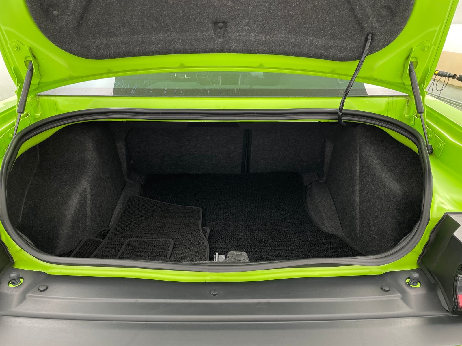 Thumbnail: 2023 Dodge Challenger - 5