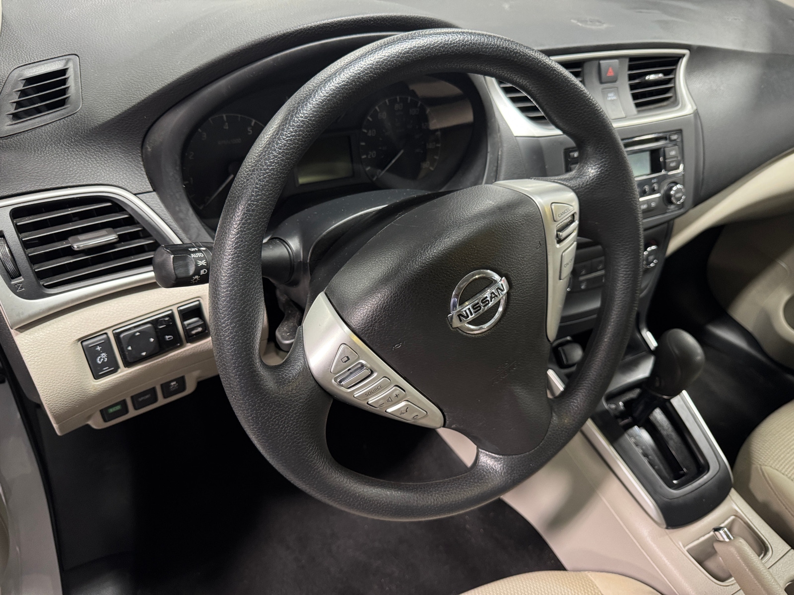 Thumbnail: 2017 Nissan Sentra - 5