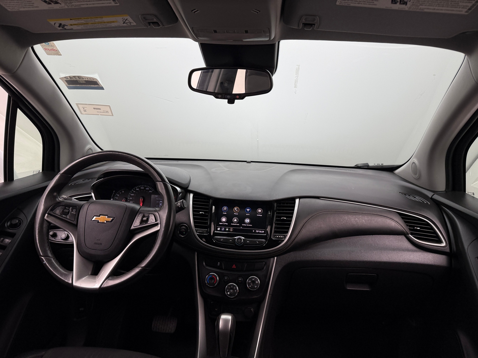 Thumbnail: 2020 Chevrolet Trax - 3