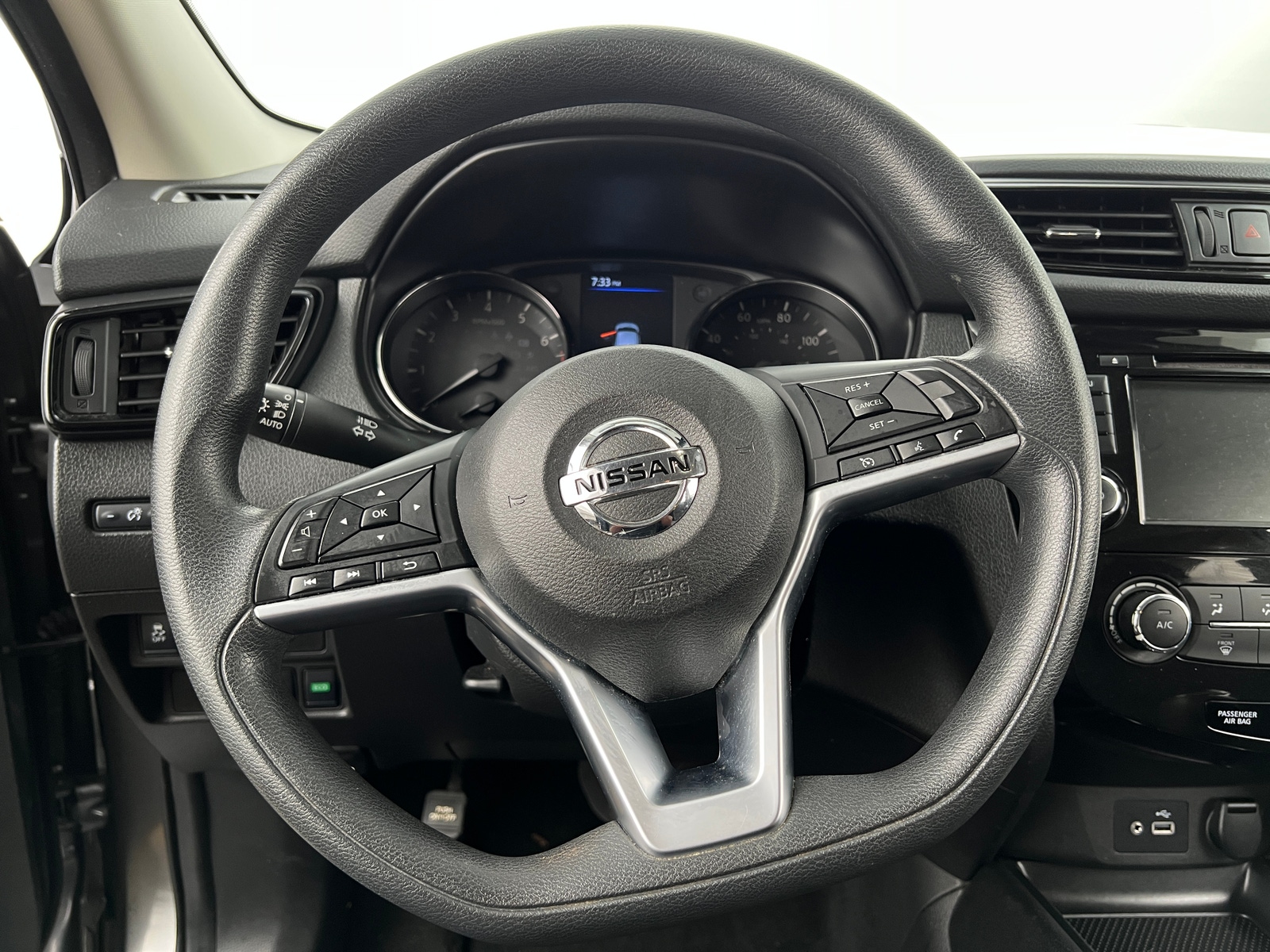 Thumbnail: 2020 Nissan Rogue Sport - 5