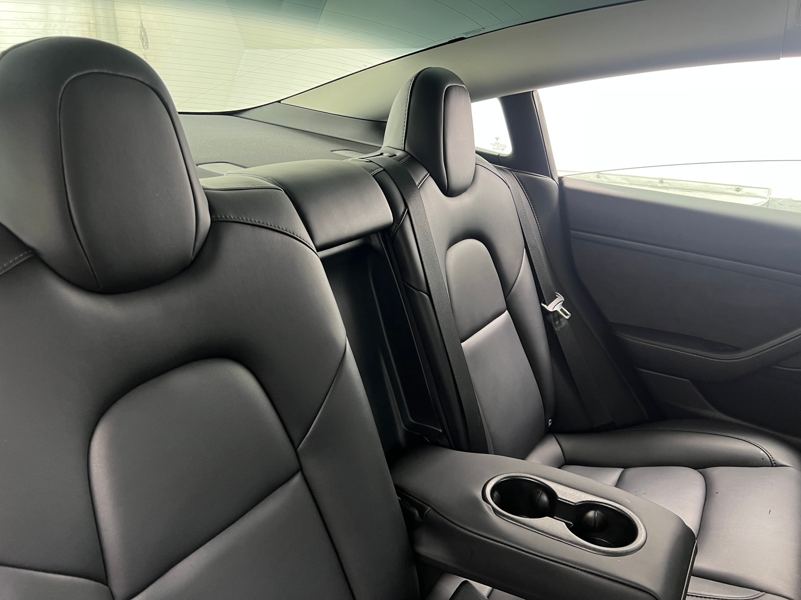 Thumbnail: 2022 Tesla Model 3 - 5