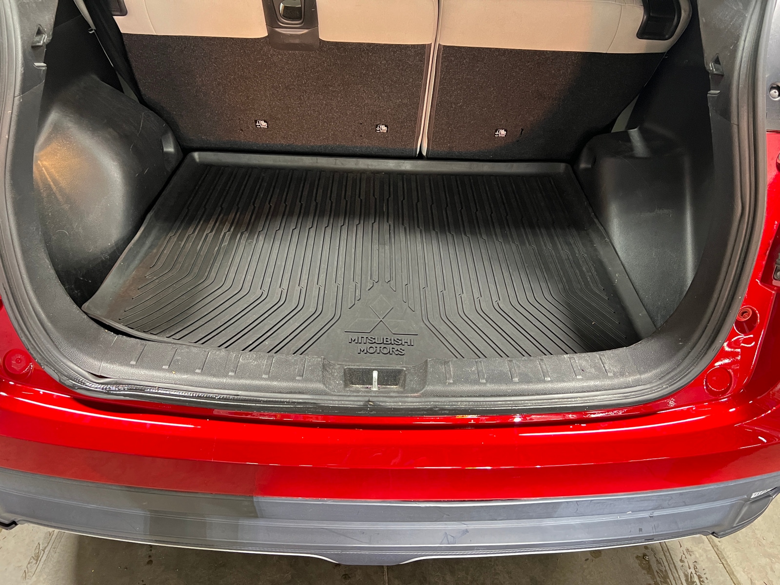 Thumbnail: 2018 Mitsubishi Eclipse Cross - 7