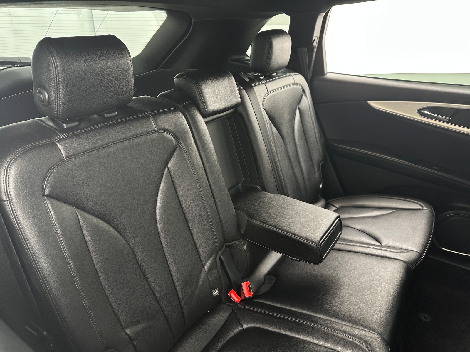 Thumbnail: 2016 Lincoln MKX - 5