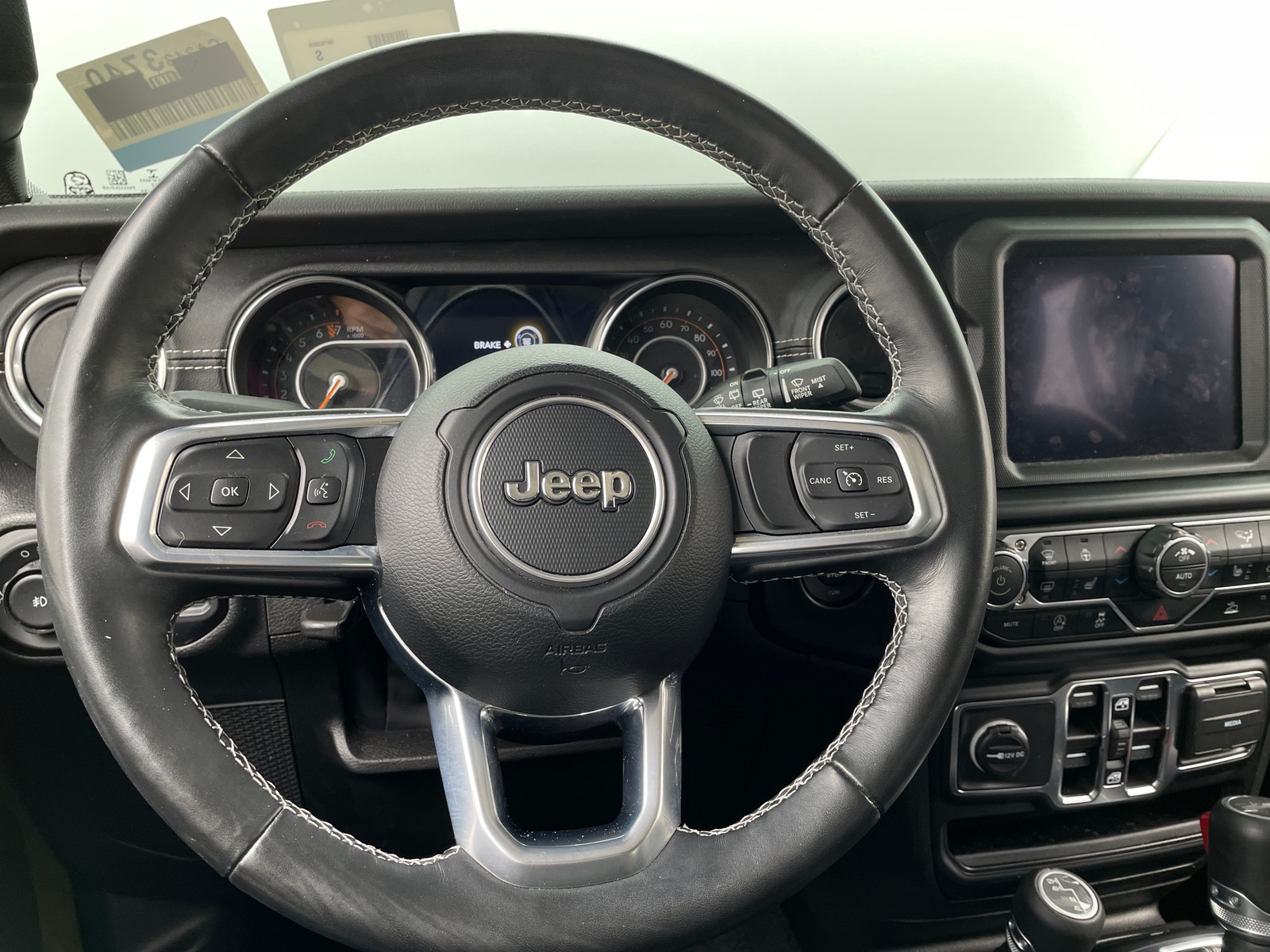 Thumbnail: 2022 Jeep Wrangler - 5