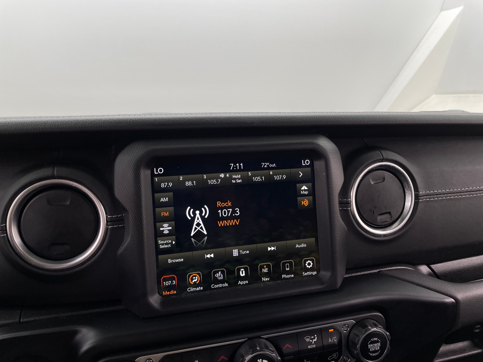 Thumbnail: 2022 Jeep Wrangler - 4