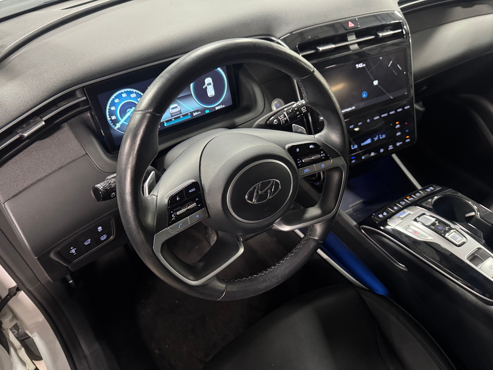 Thumbnail: 2022 Hyundai Tucson - 4