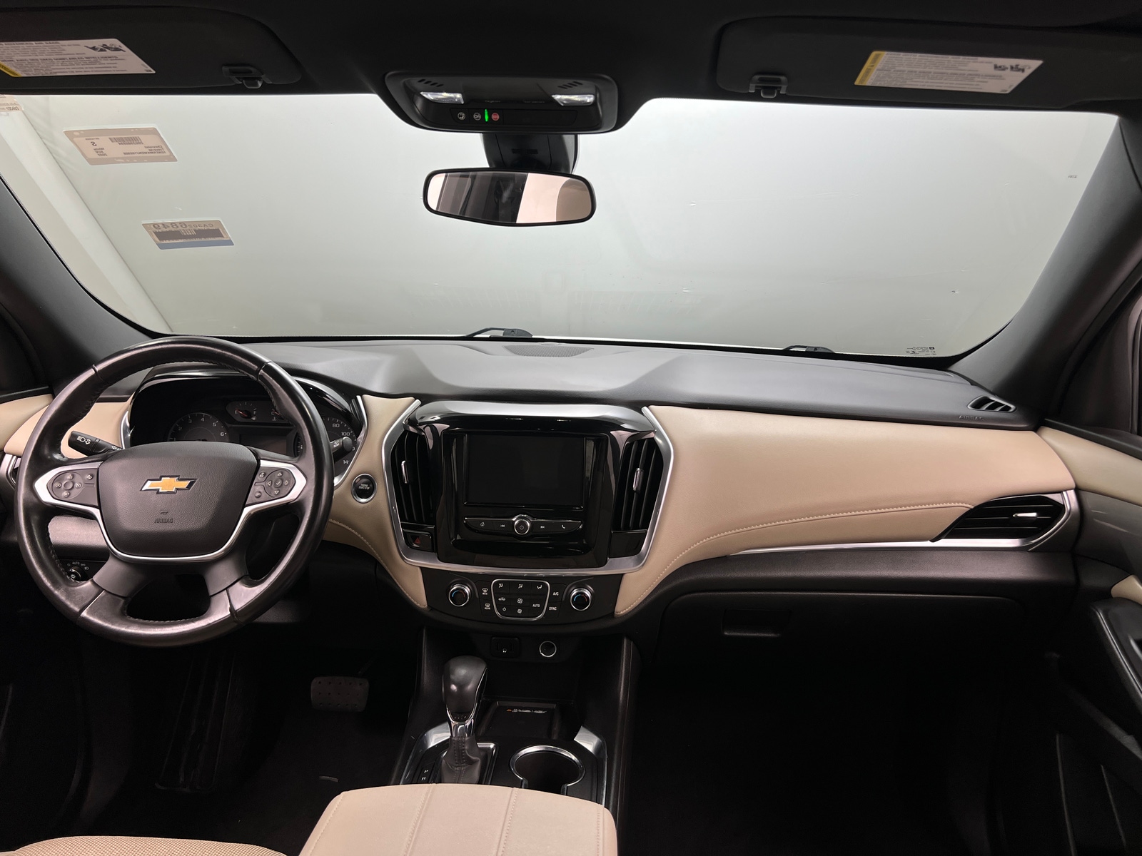 Thumbnail: 2022 Chevrolet Traverse - 3